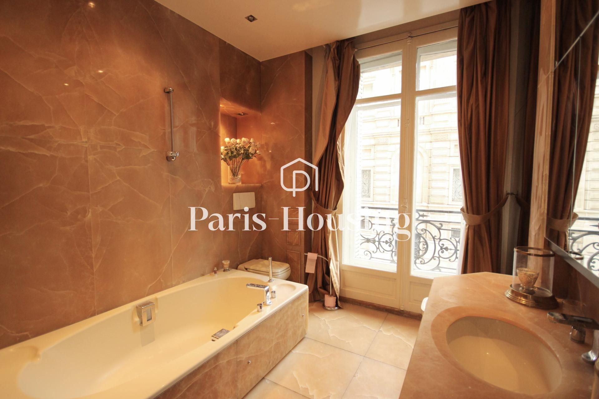Apartment for rent furnished, Paris 8ème, 1 bedroom, 95m2 - Ref: 140089 - Paris-housing - Image 9