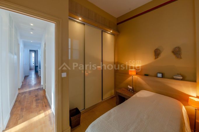 Rue de Grenelle - Paris 7ème Palais-Bourbon - Gros Caillou