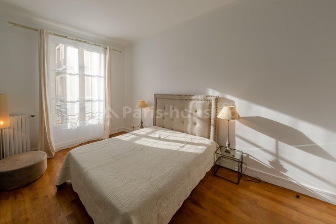 Rue de Grenelle - Paris 7ème Palais-Bourbon - Gros Caillou