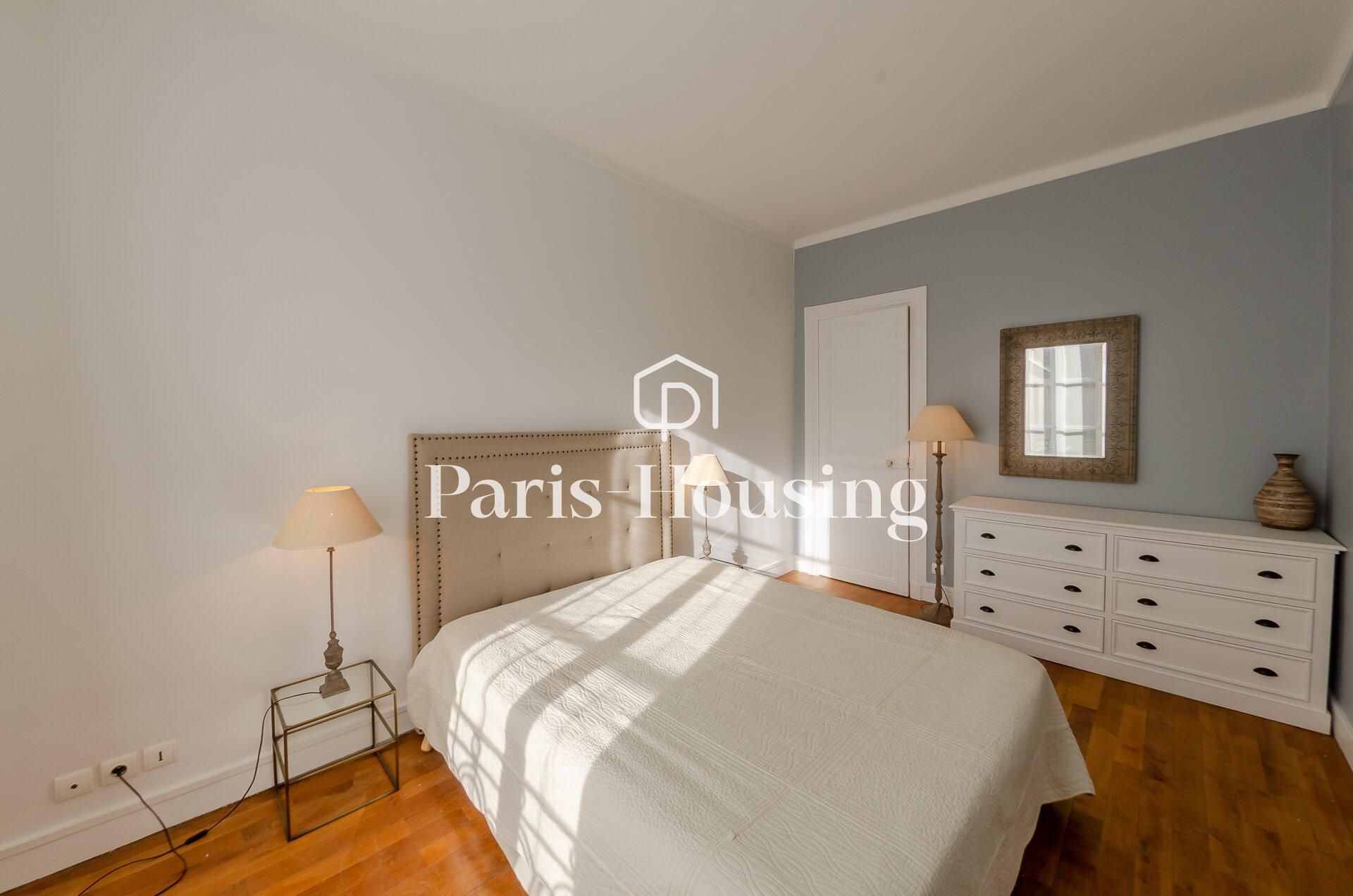 Location appartement meublé, Paris 7ème, 4 pièces, 95m2 - Ref: 140599 - Paris-housing - Image 9