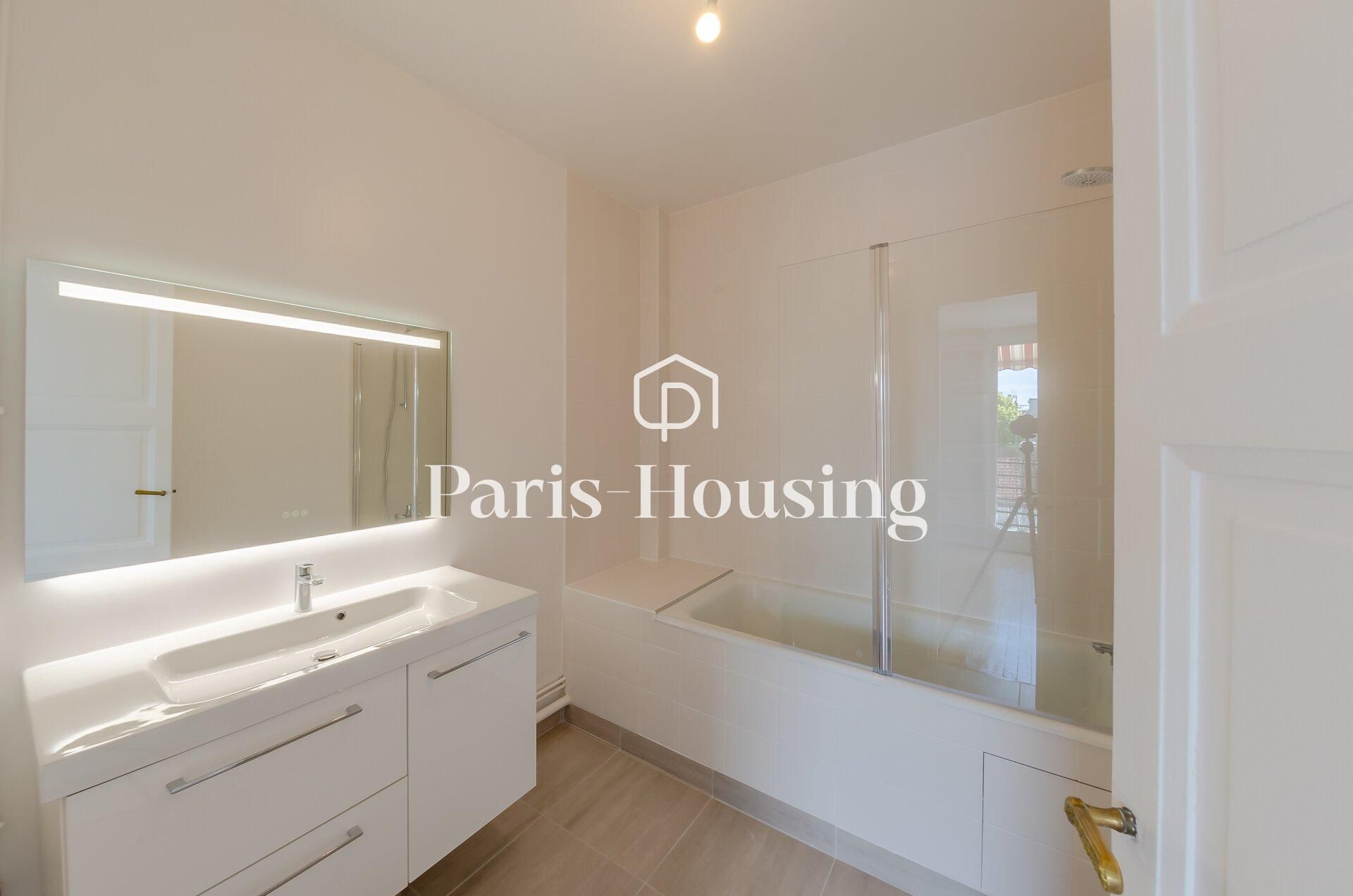 Apartment for rent unfurnished, Paris 7ème, 1 bedroom, 63.2m2 - Ref: 140665 - Paris-housing - Image 9