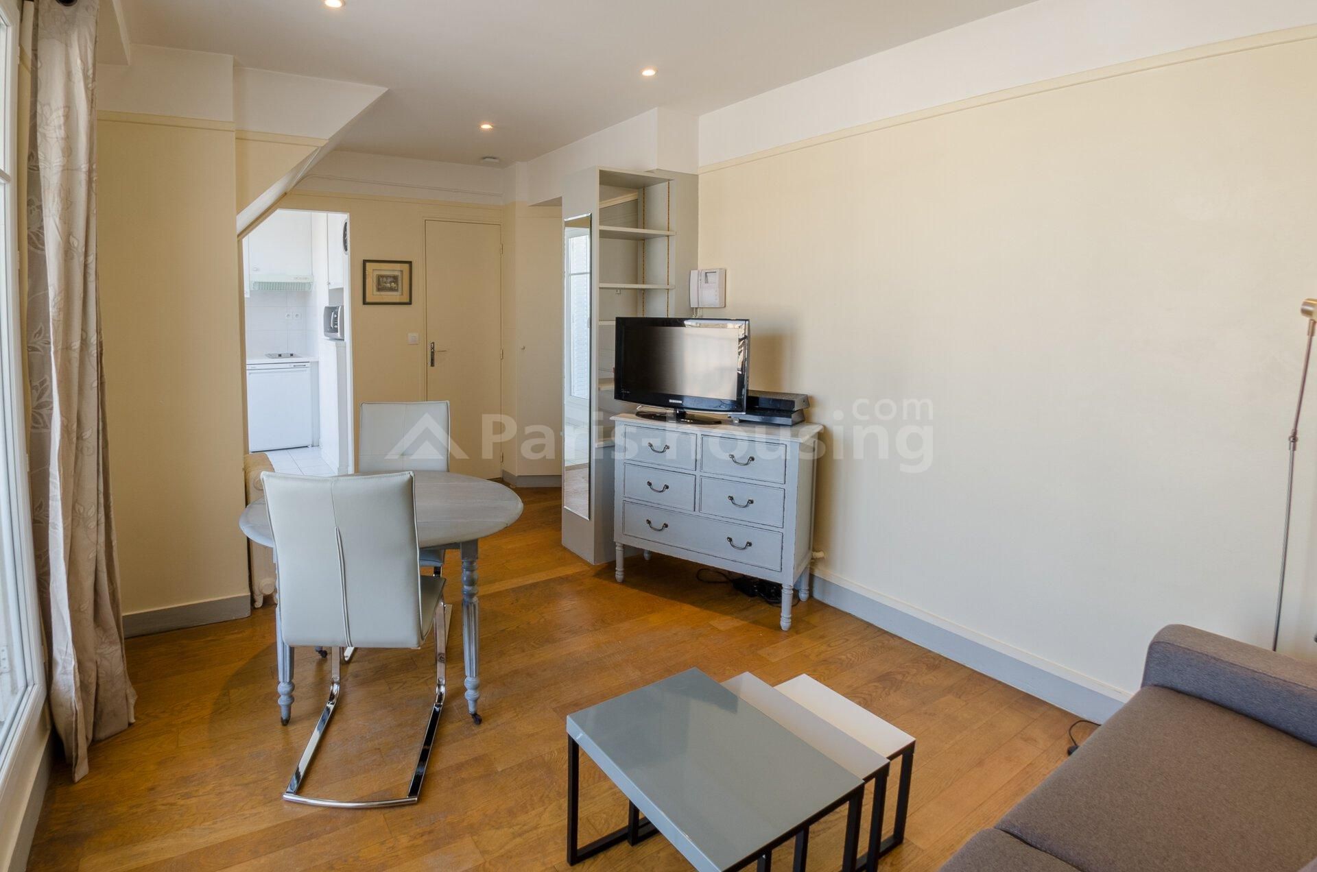 Studio for rent furnished, Paris 8ème, 1 room, 25m2 - Ref: 140669 - Paris-housing - Image 2