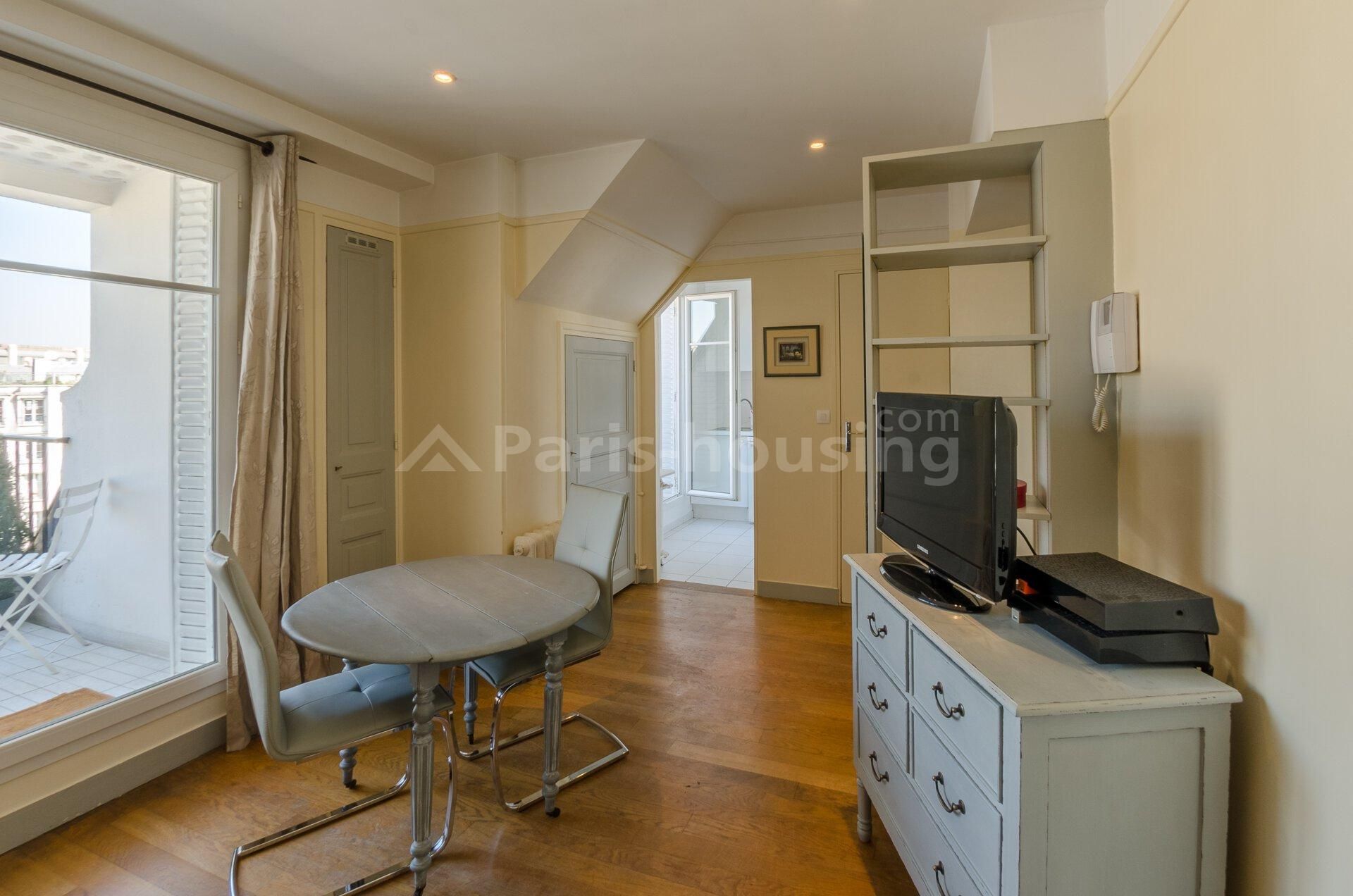 Studio for rent furnished, Paris 8ème, 1 room, 25m2 - Ref: 140669 - Paris-housing - Image 3