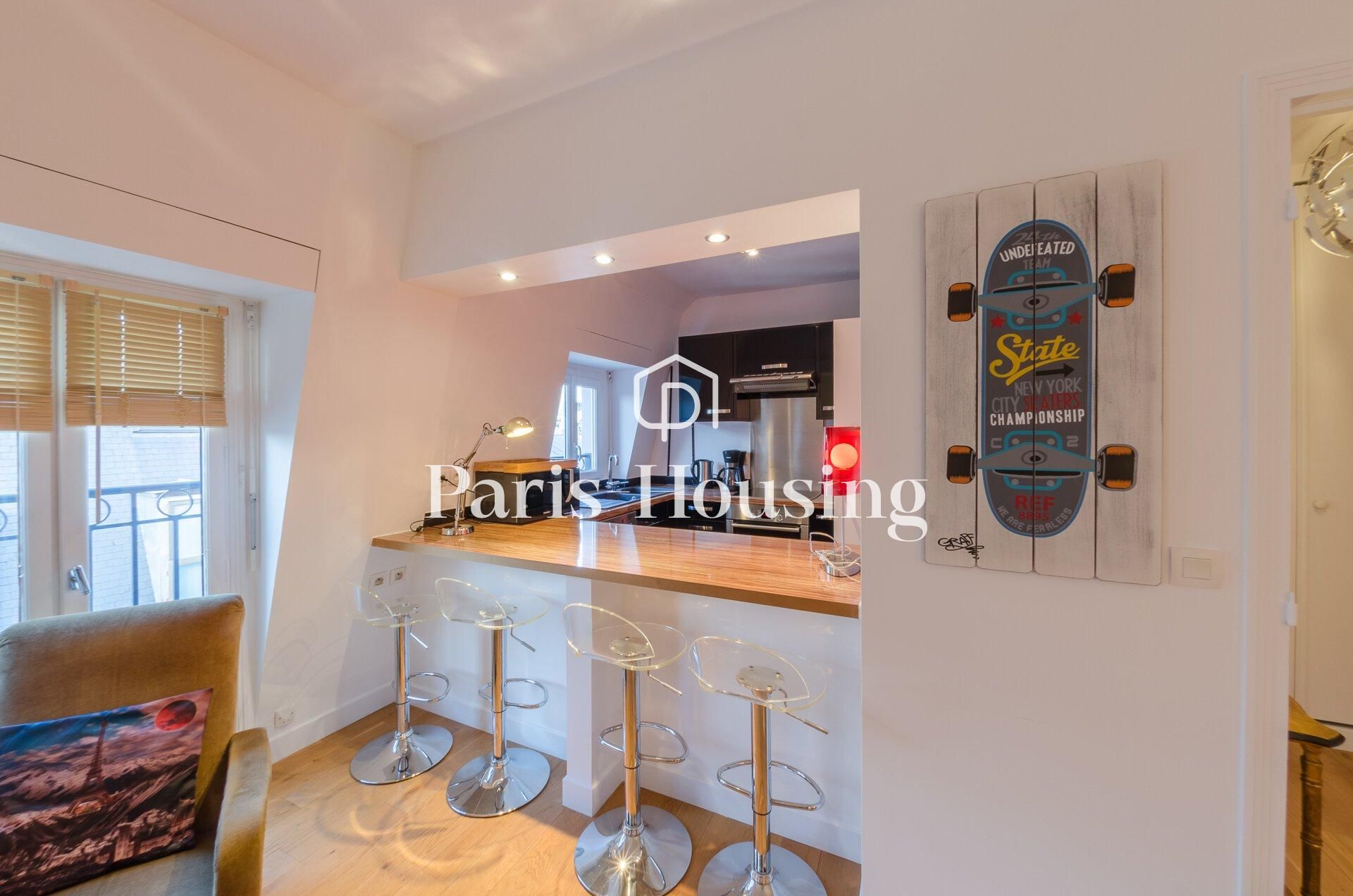 Location appartement meublé, Paris 9ème, 2 pièces, 46.1m2 - Ref: 140708 - Paris-housing - Image 4