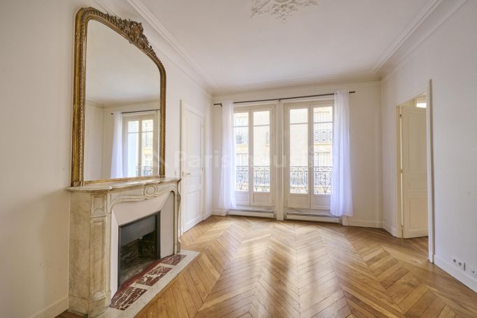 Rue Vineuse - Paris 16ème Passy - Muette - Nord