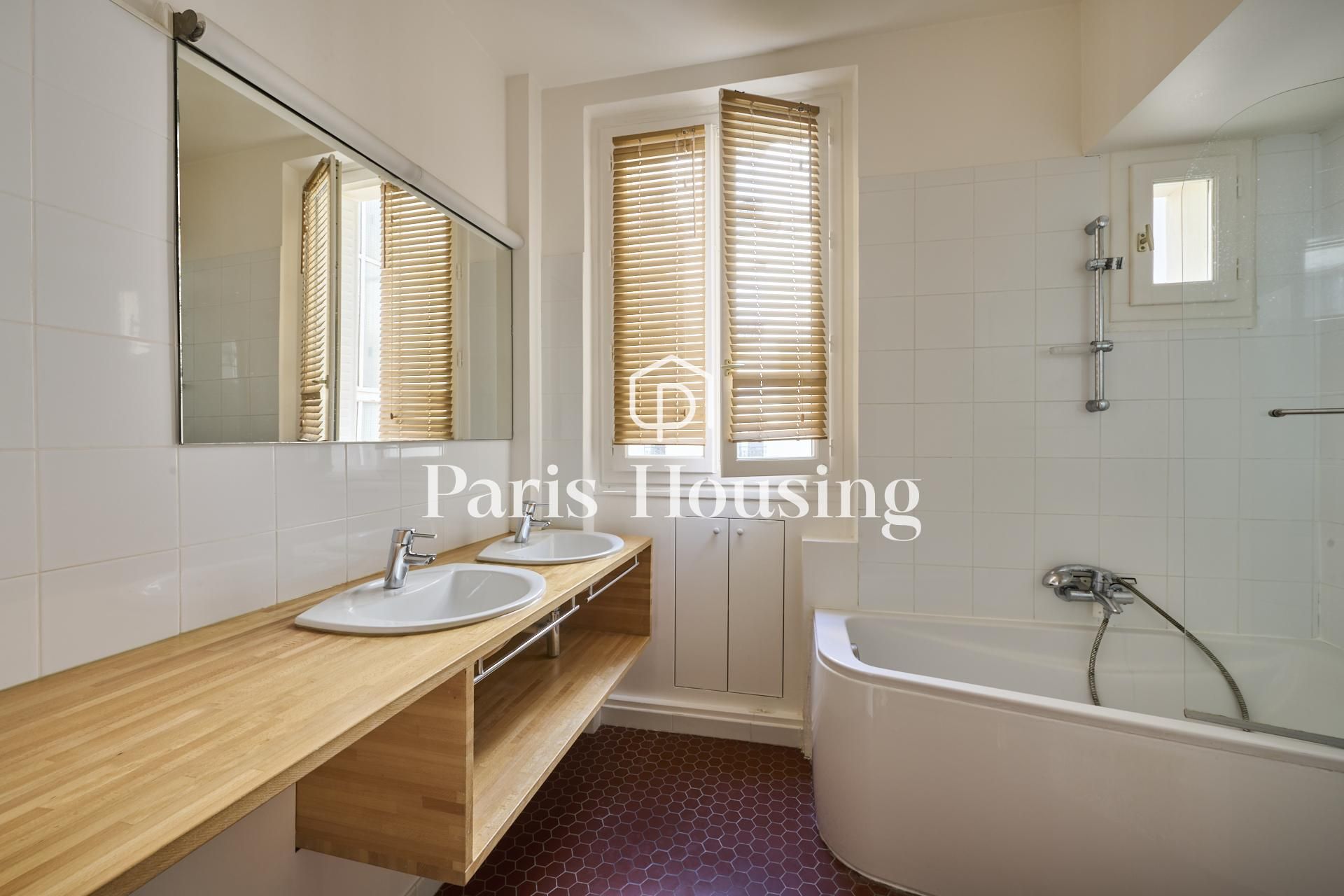 Appartement à vendre, Paris 16ème, 5 pièces, 115.9m2 - Ref: 140867 - Paris-housing - Image 10