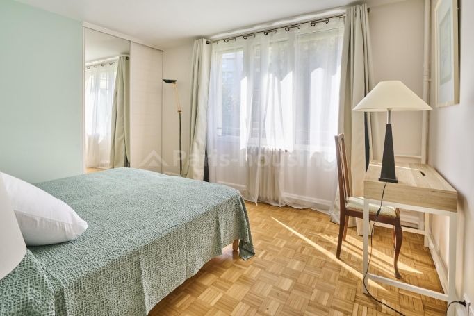 Rue de l'Université - Paris 7ème Palais-Bourbon - Gros Caillou