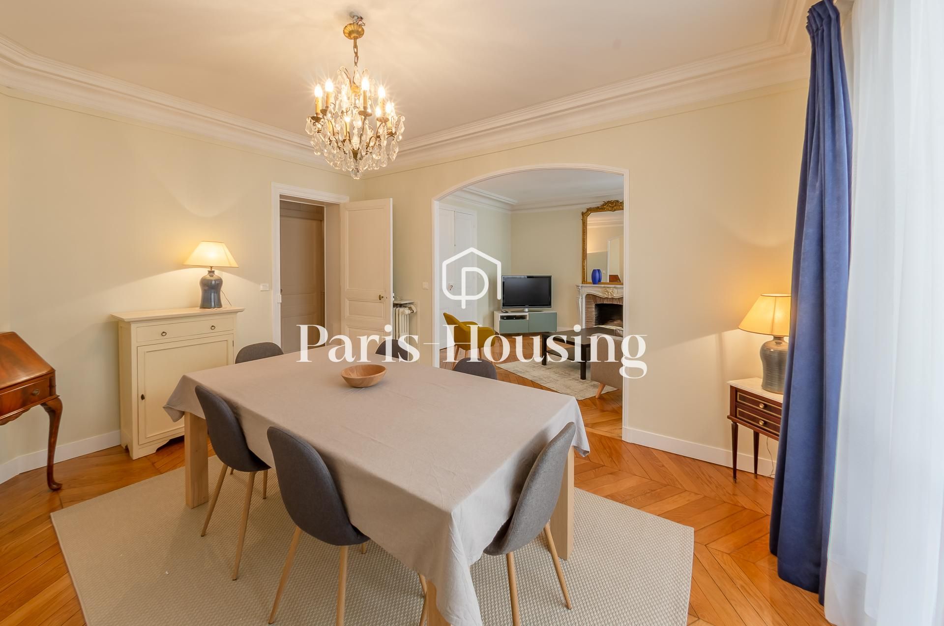 Location appartement meublé, Paris 7ème, 4 pièces, 77.6m2 - Ref: 140883 - Paris-housing - Image 4