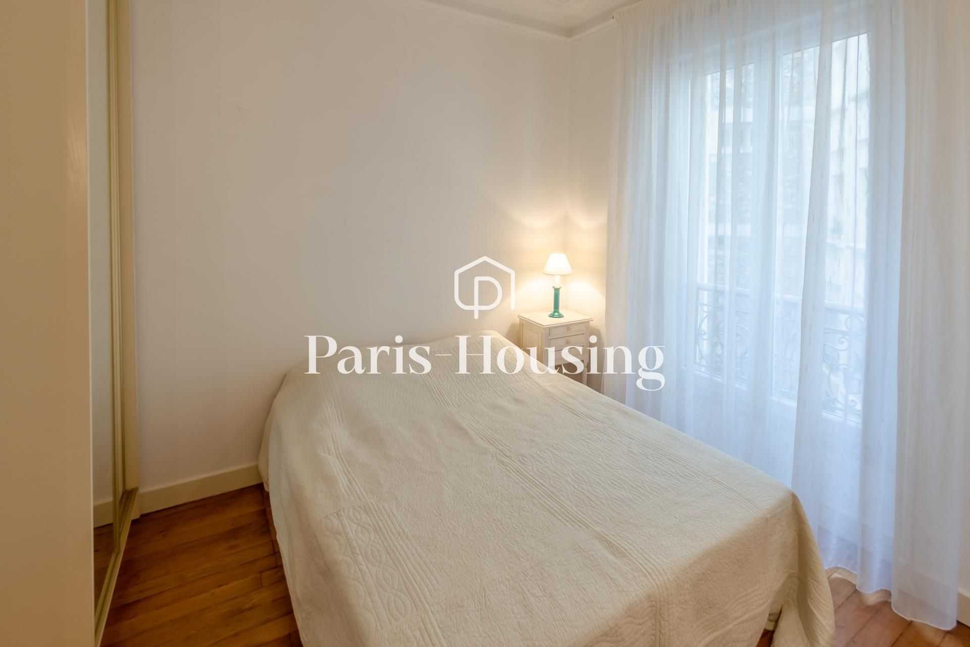 Location appartement meublé, Paris 7ème, 4 pièces, 77.6m2 - Ref: 140883 - Paris-housing - Image 9