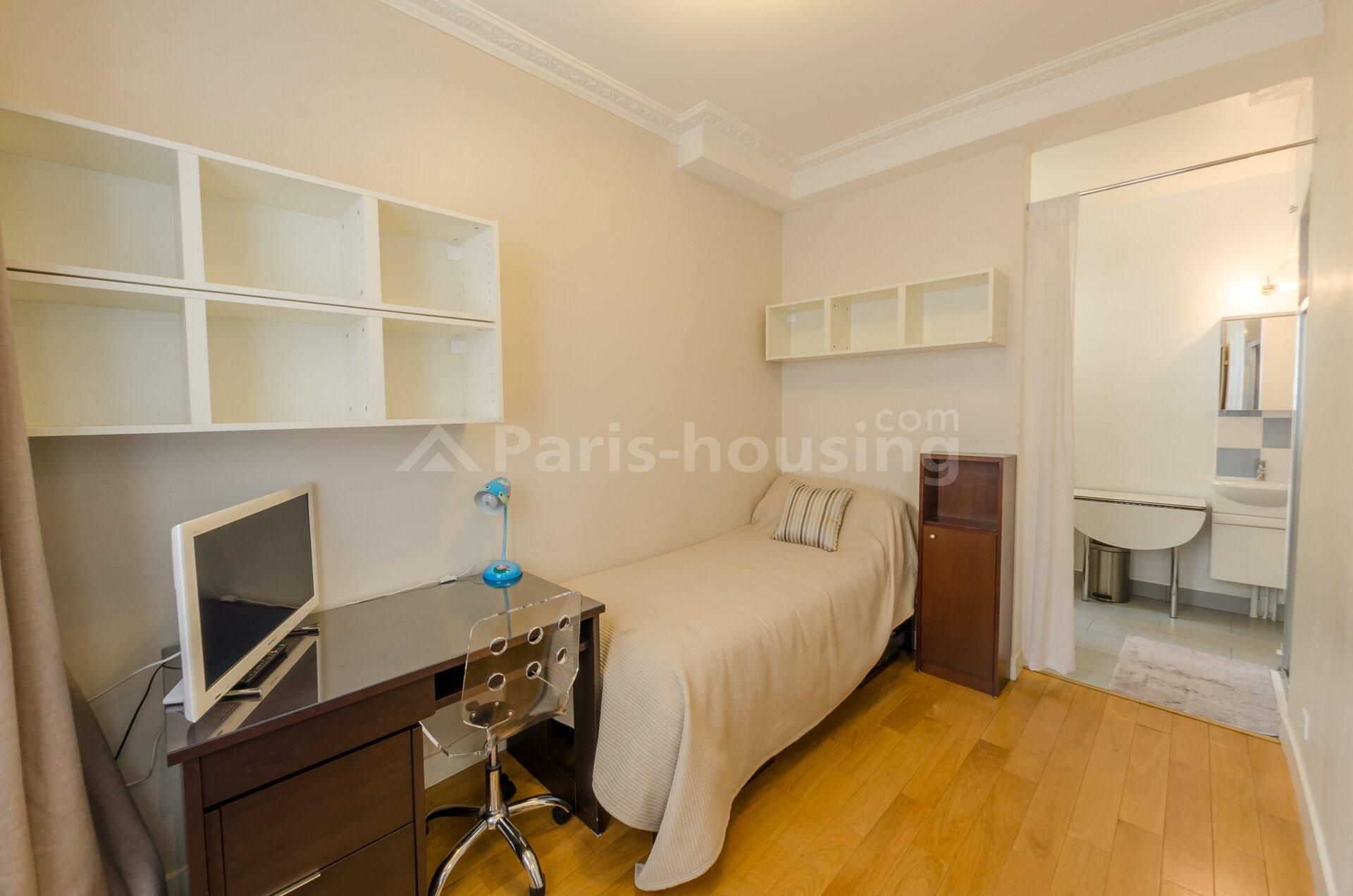 Location studio meublé, Paris 16ème, 1 pièce, 16m2 - Ref: 140916 - Paris-housing - Image 1