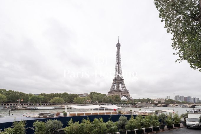 Type&nbsp;: Appartement à vendre, Paris 16ème, 5 pièces, 130.6 m² surf. habitable