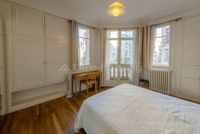 Rue Pérignon - Paris 15ème Vaugirard - Cambronne - Garibaldi