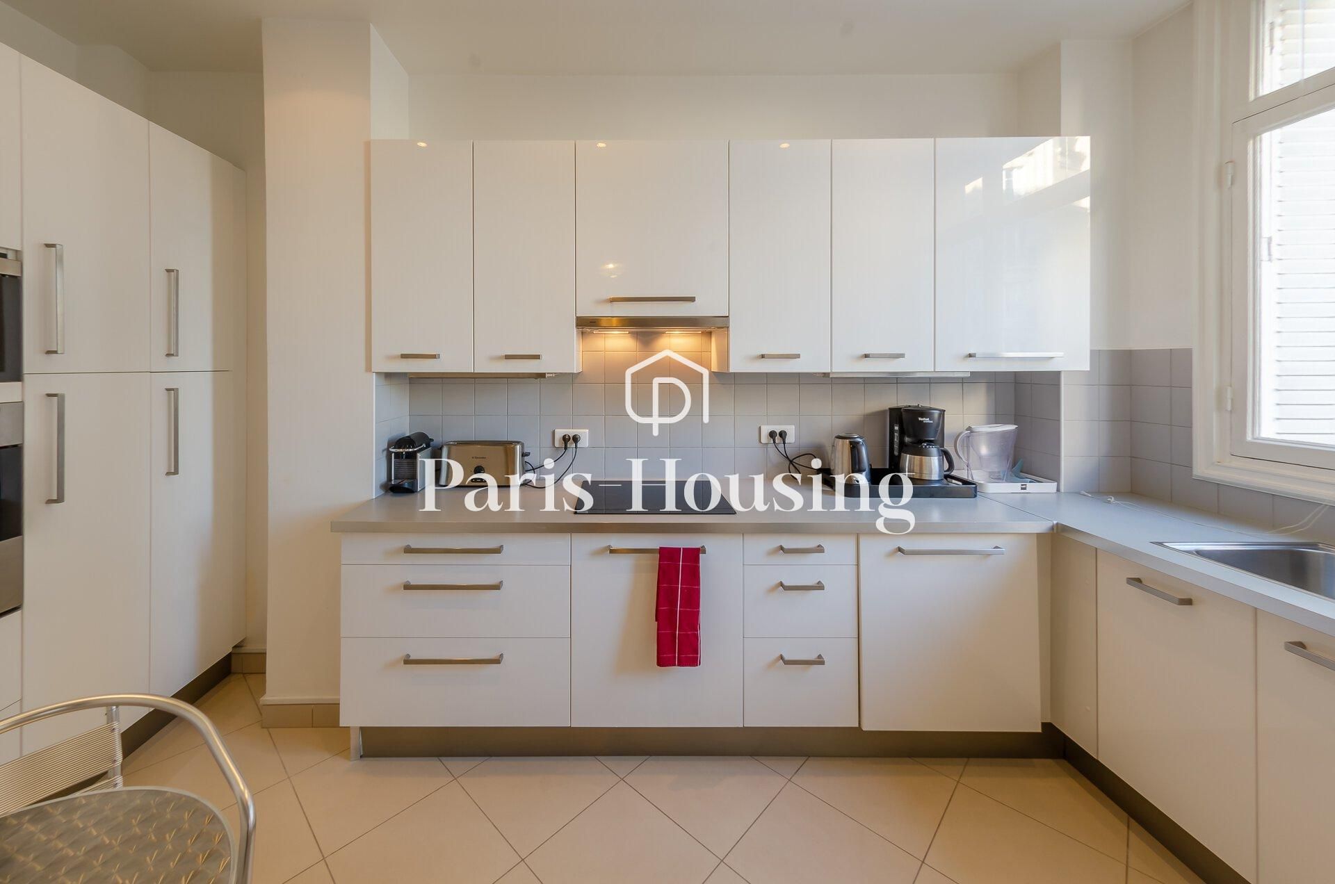Location appartement meublé, Paris 15ème, 3 pièces, 62m2 - Ref: 140984 - Paris-housing - Image 4