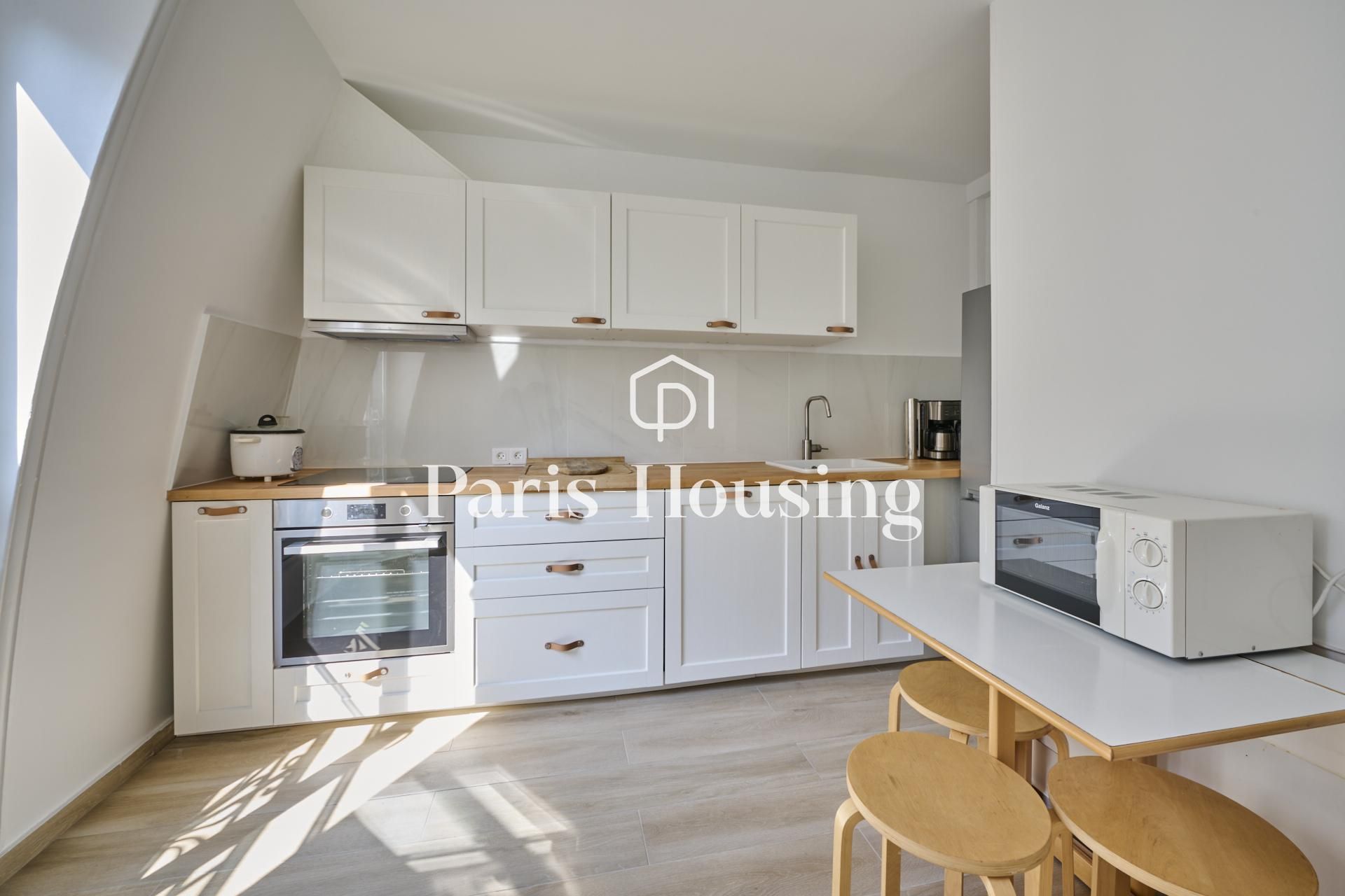 Apartment for rent furnished, Paris 7ème, 2 bedrooms, 88.9m2 - Ref: 141007 - Paris-housing - Image 5