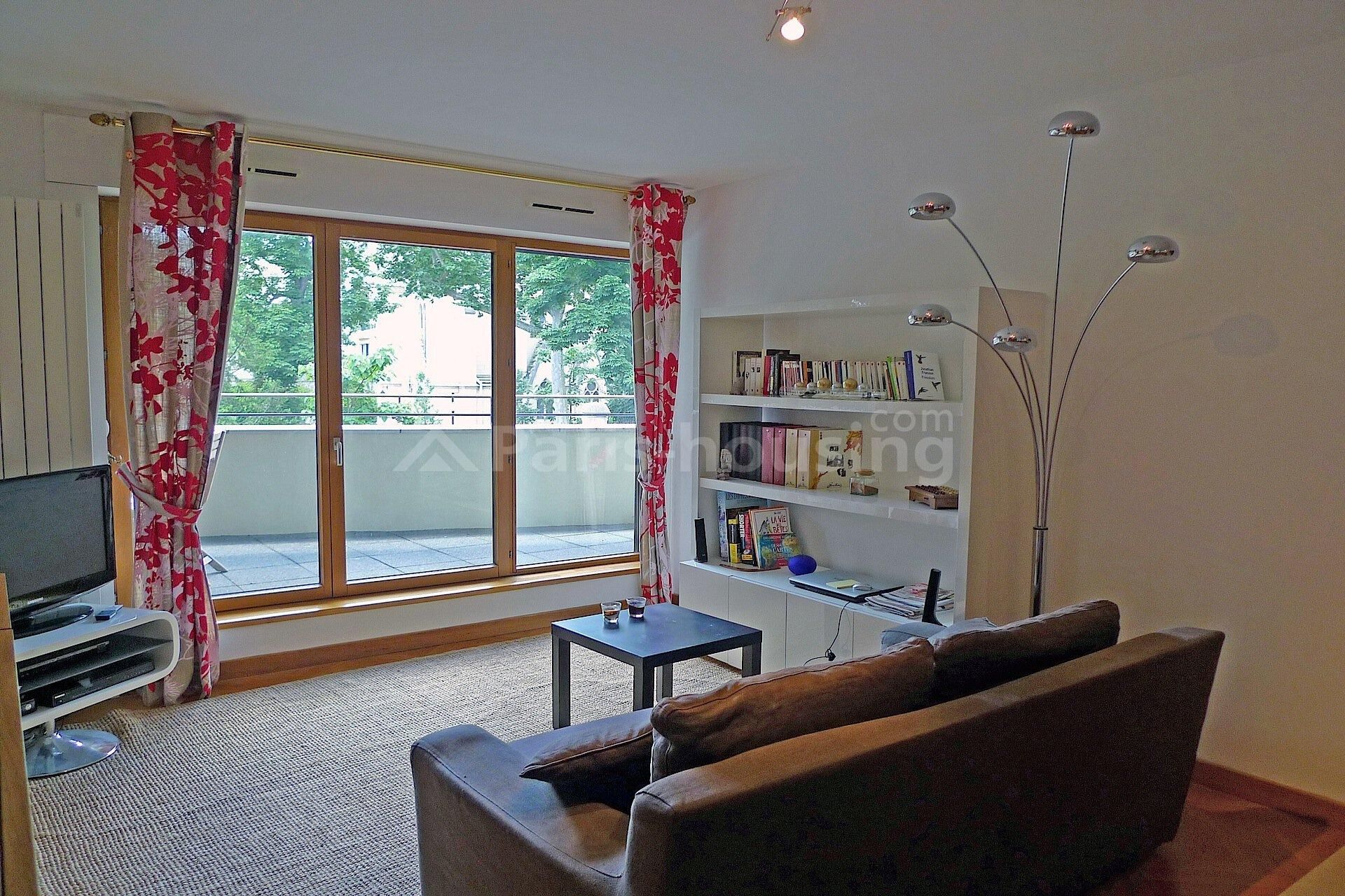 Apartment for rent furnished, Paris 16ème, 2 bedrooms, 75m2 - Ref: 141030 - Paris-housing - Image 2