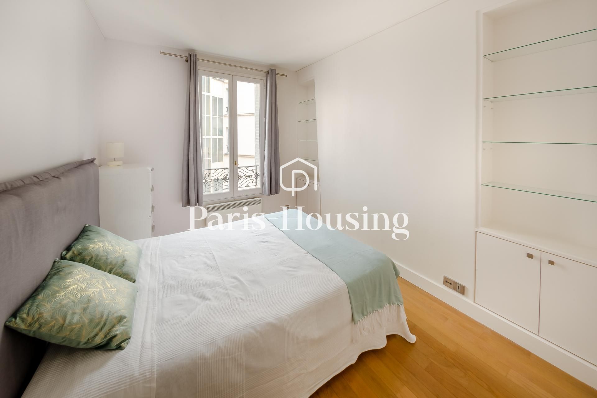 Apartment for rent furnished, Paris 7ème, 2 bedrooms, 82.28m2 - Ref: 141103 - Paris-housing - Image 7