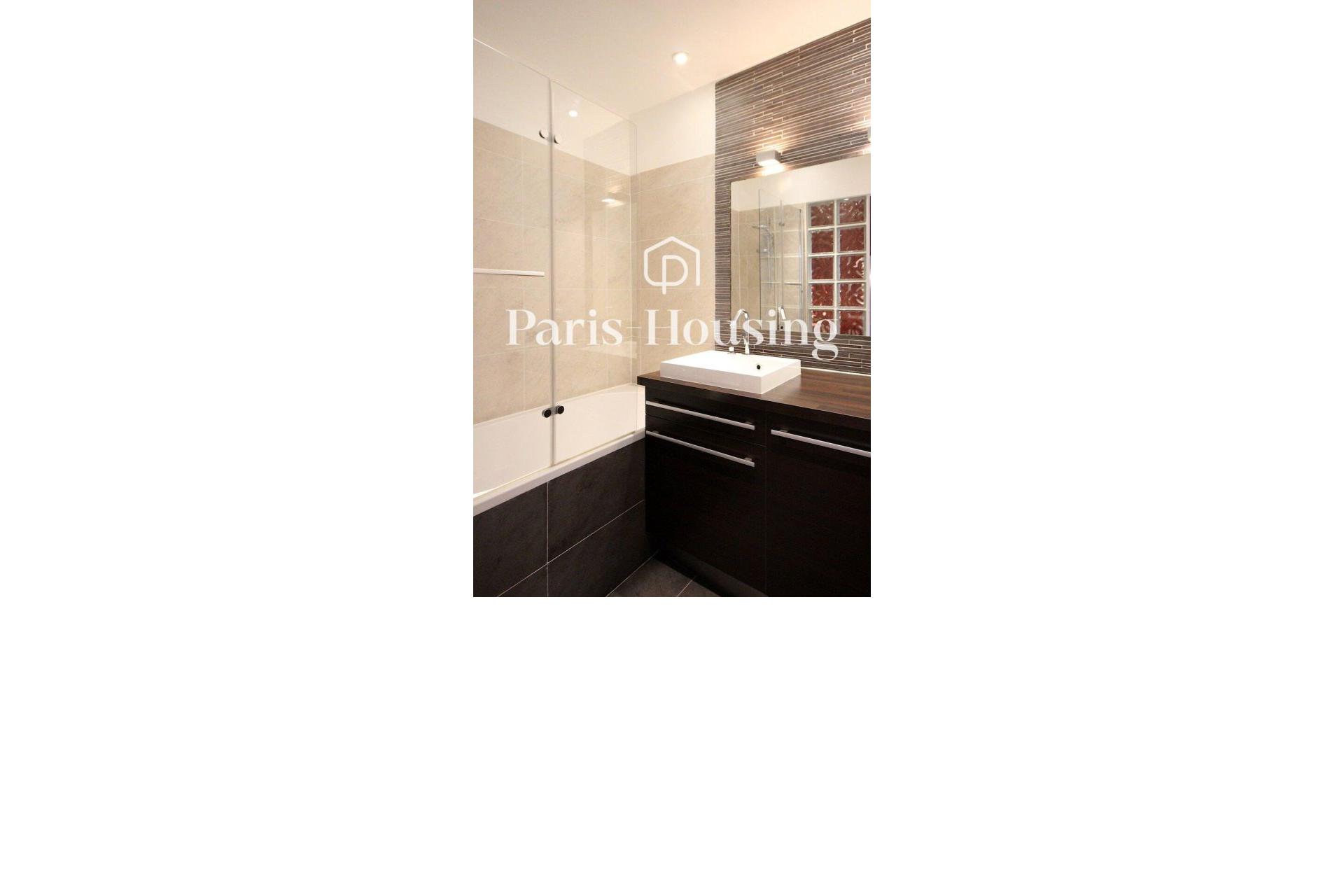 Location appartement meublé, Paris 7ème, 2 pièces, 48.8m2 - Ref: 141122 - Paris-housing - Image 7
