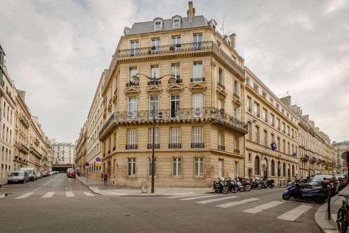 Rue Portalis - Paris 8ème Élysée - Europe