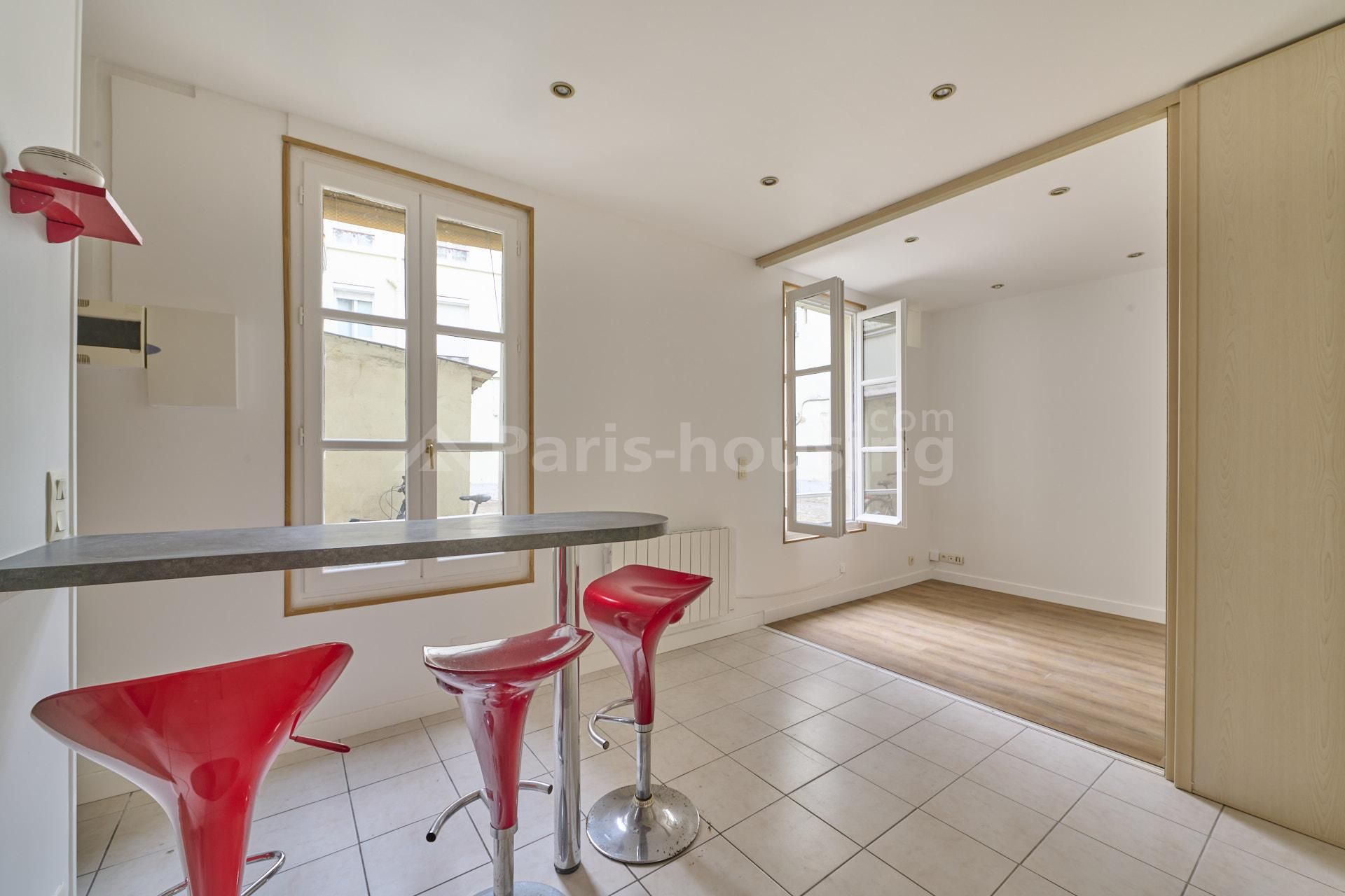 Location studio vide, Paris 7ème, 1 pièce, 28.14m2 - Ref: 150015 - Paris-housing - Image 2