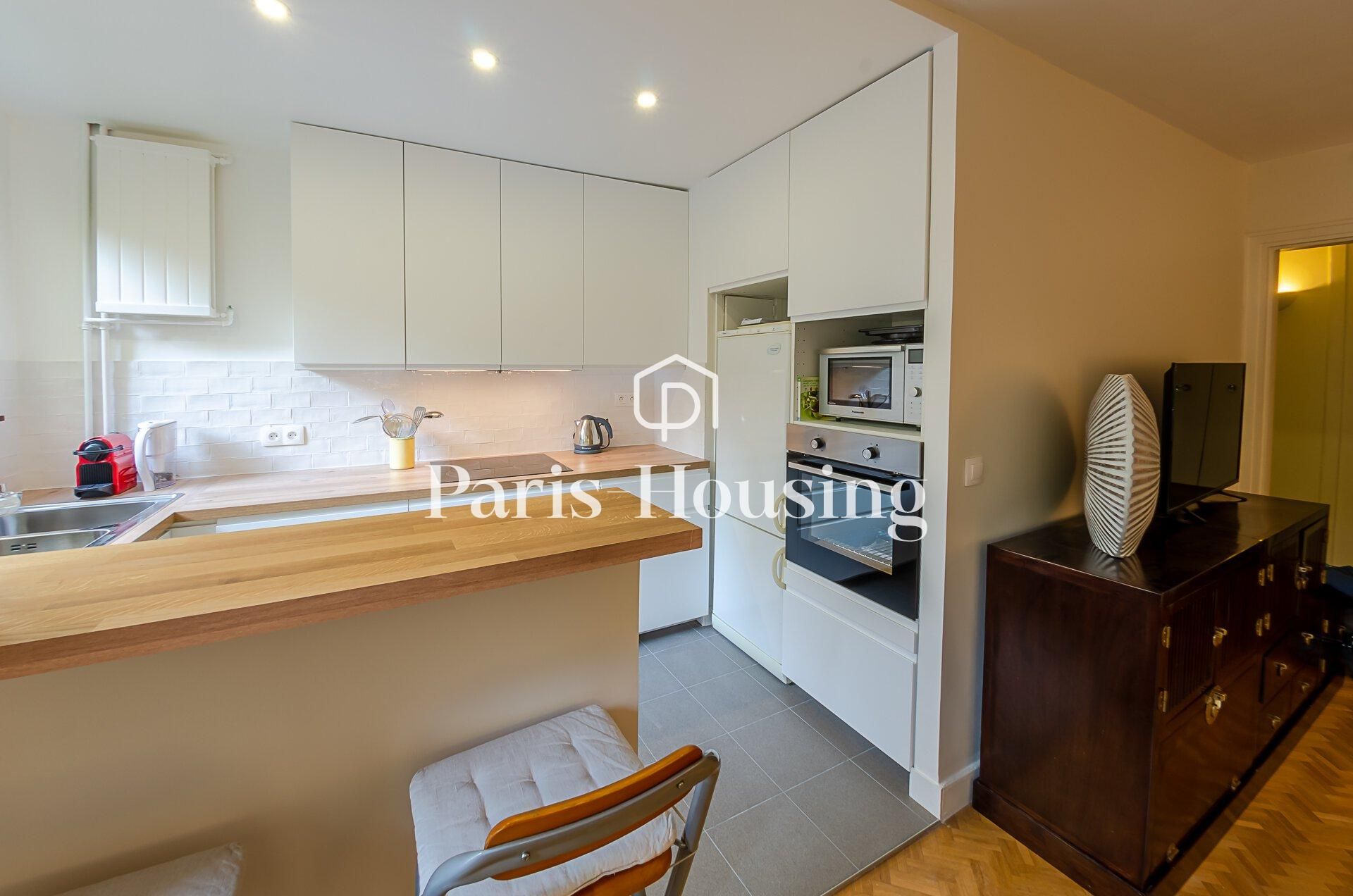 Location appartement meublé, Paris 6ème, 2 pièces, 56m2 - Ref: 150020 - Paris-housing - Image 8