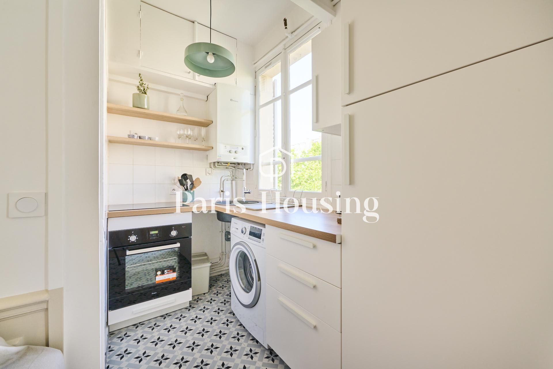 Location appartement meublé, Paris 7ème, 2 pièces, 34.24m2 - Ref: 150043 - Paris-housing - Image 3