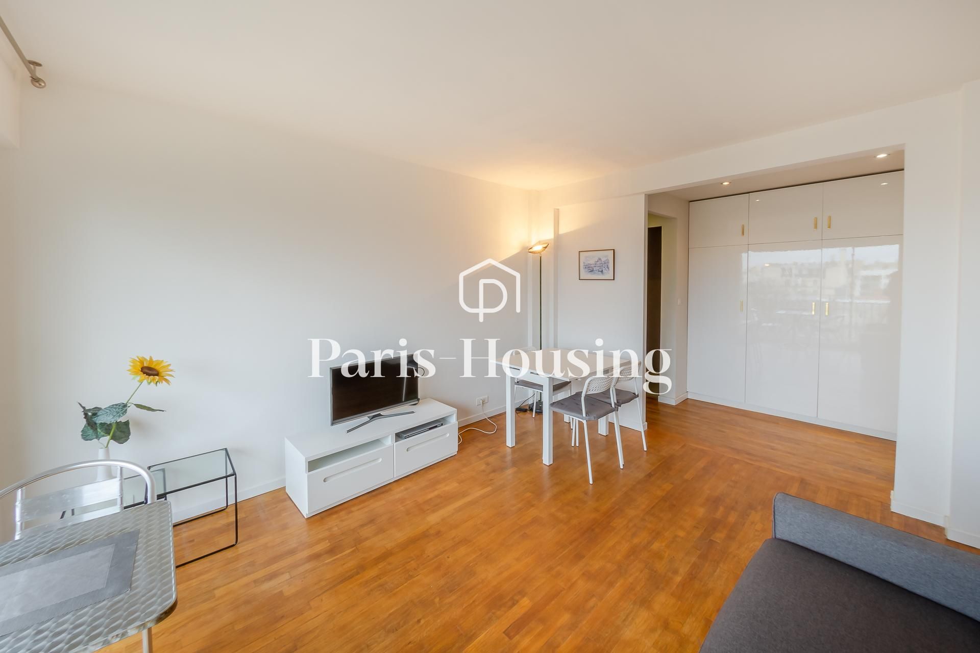 Location appartement meublé, Paris 15ème, 2 pièces, 48.26m2 - Ref: 150045 - Paris-housing - Image 4