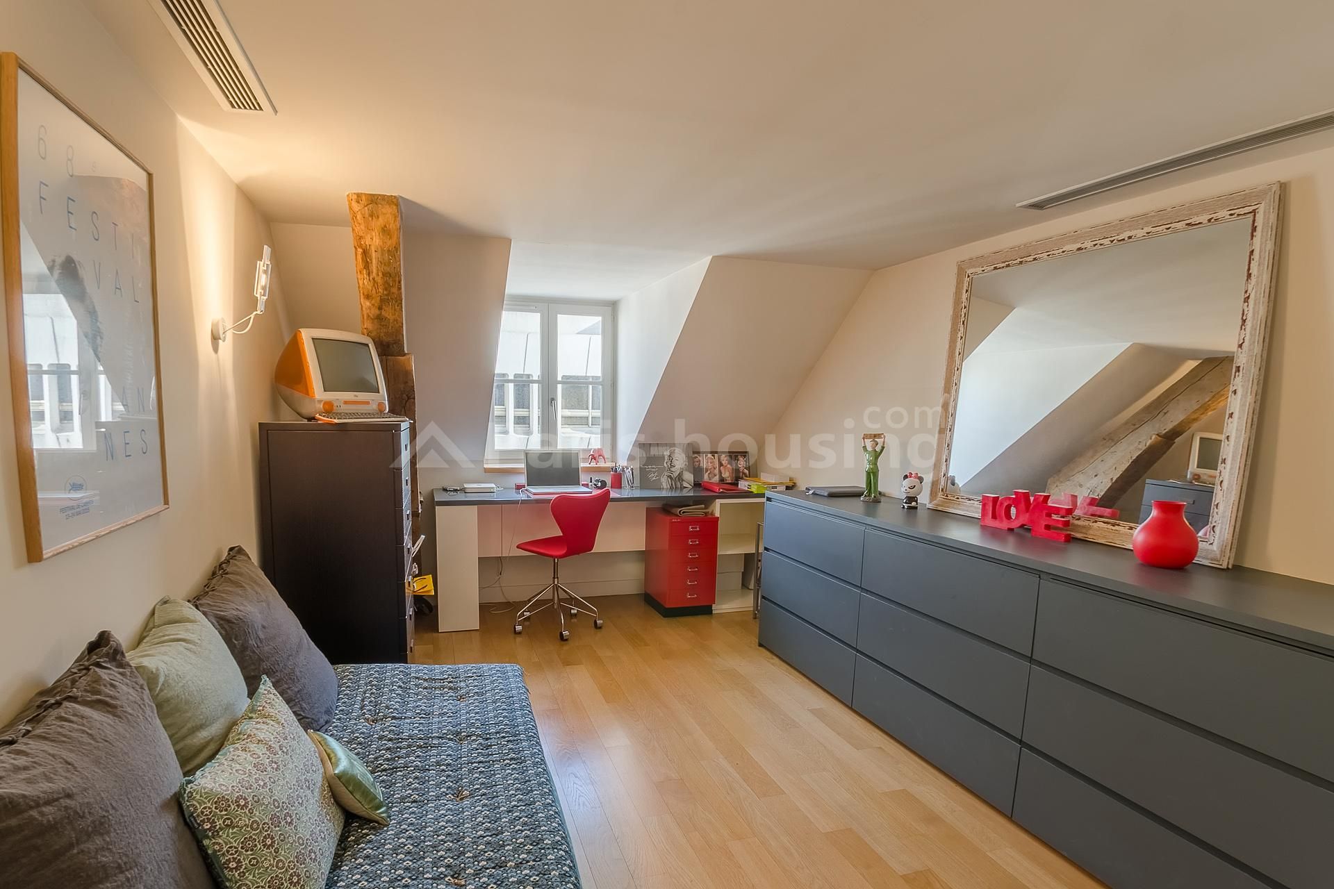 Apartment for rent furnished, Paris 2ème, 3 bedrooms, 121.79m2 - Ref: 160069 - Paris-housing - Image 13