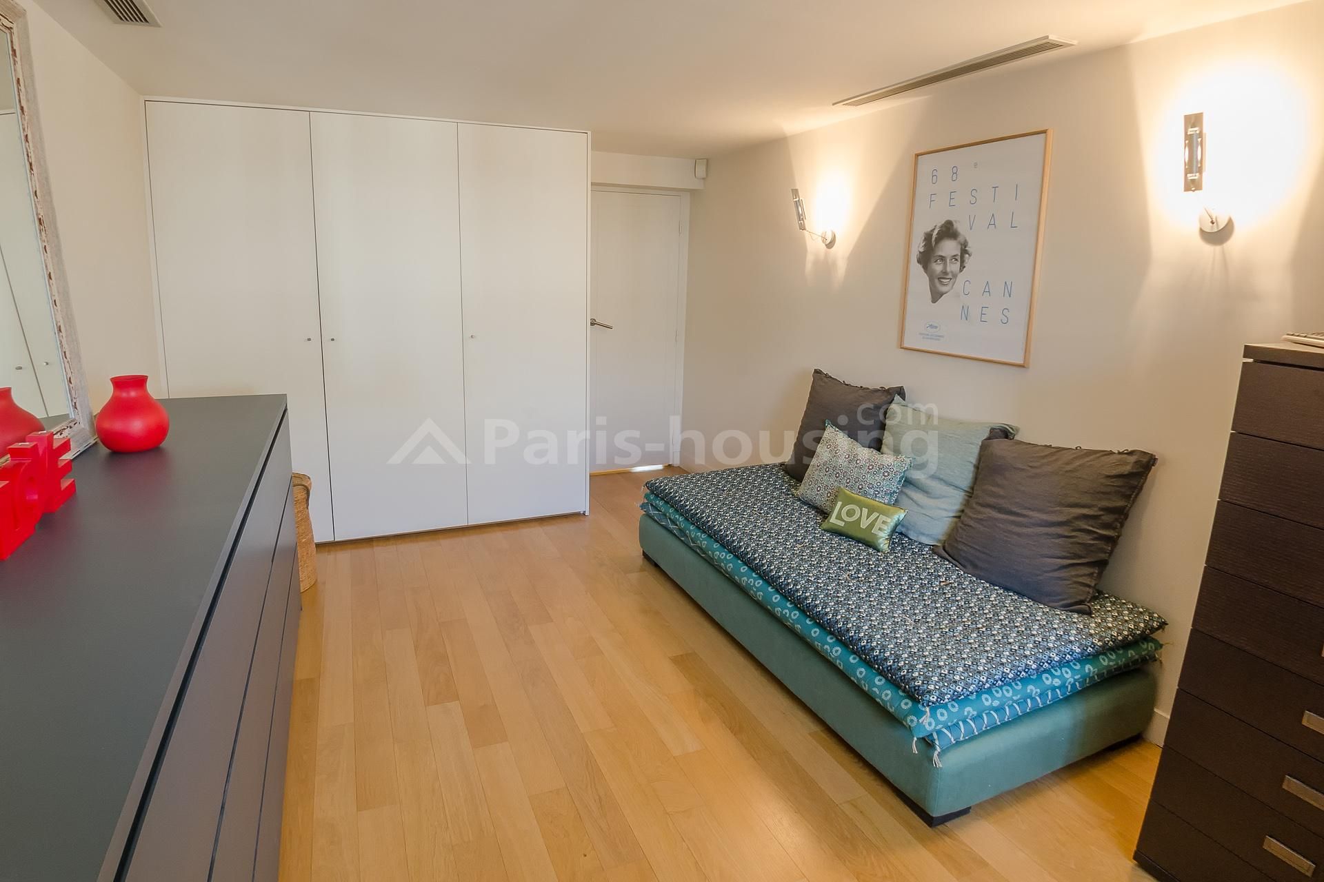 Apartment for rent furnished, Paris 2ème, 3 bedrooms, 121.79m2 - Ref: 160069 - Paris-housing - Image 14