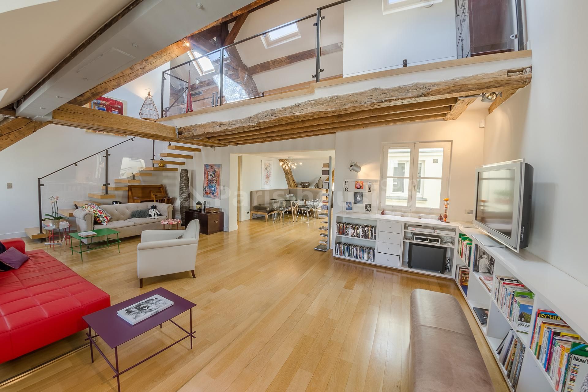 Apartment for rent furnished, Paris 2ème, 3 bedrooms, 121.79m2 - Ref: 160069 - Paris-housing - Image 3