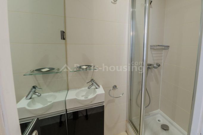 Rue de Buci - Paris 6ème Luxembourg - Saint - Germain des Prés