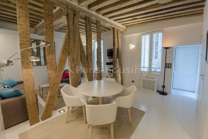 Rue de Buci - Paris 6ème Luxembourg - Saint - Germain des Prés