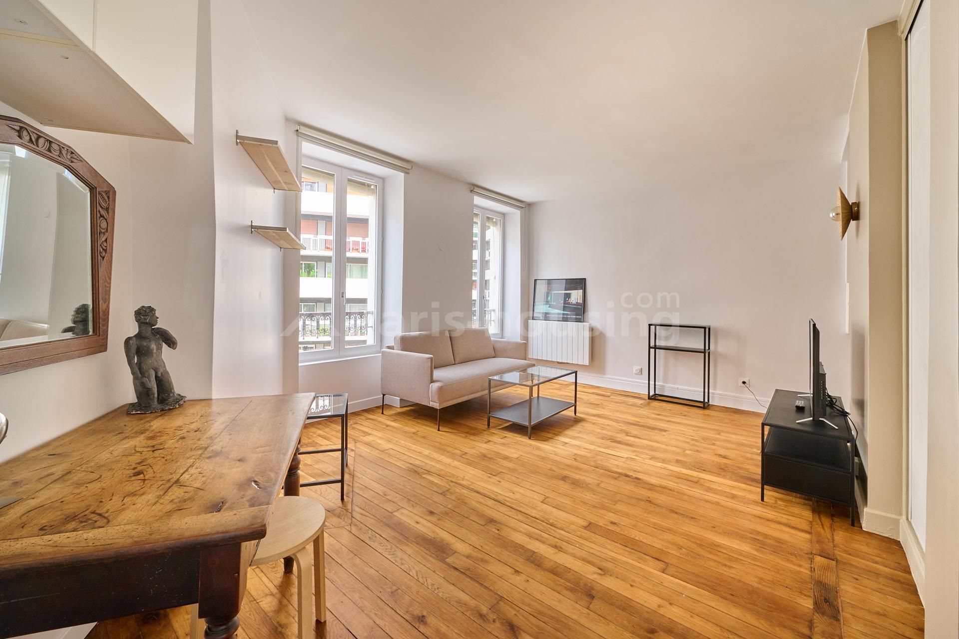 Apartment for rent furnished, Paris 18ème, 1 bedroom, 50.6m2 - Ref: 160096 - Paris-housing - Image 3