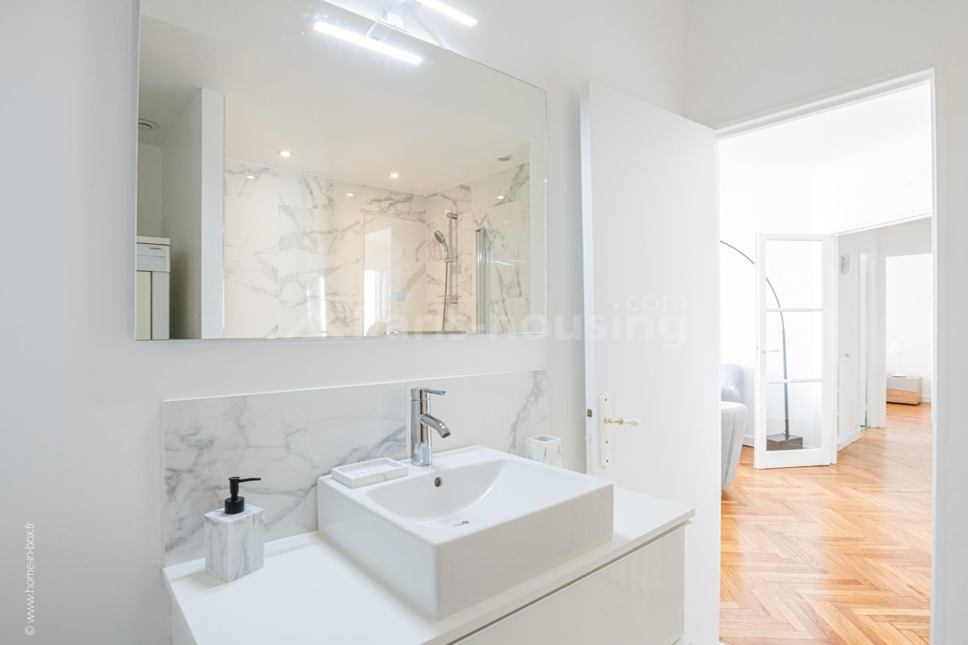 Apartment for rent furnished, Paris 7ème, 1 bedroom, 66.39m2 - Ref: 170138 - Paris-housing - Image 11