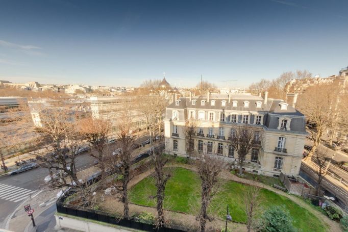 Rue de l'Université - Paris 7ème Palais-Bourbon - Gros Caillou