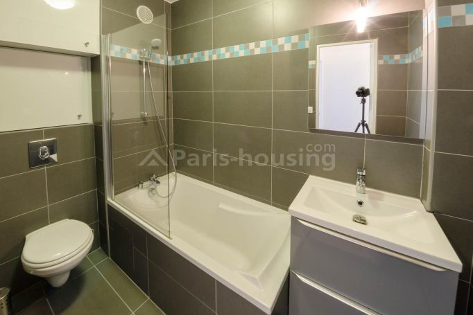 Rue de l'Eglise - Paris 15ème Vaugirard - Violet - Commerce