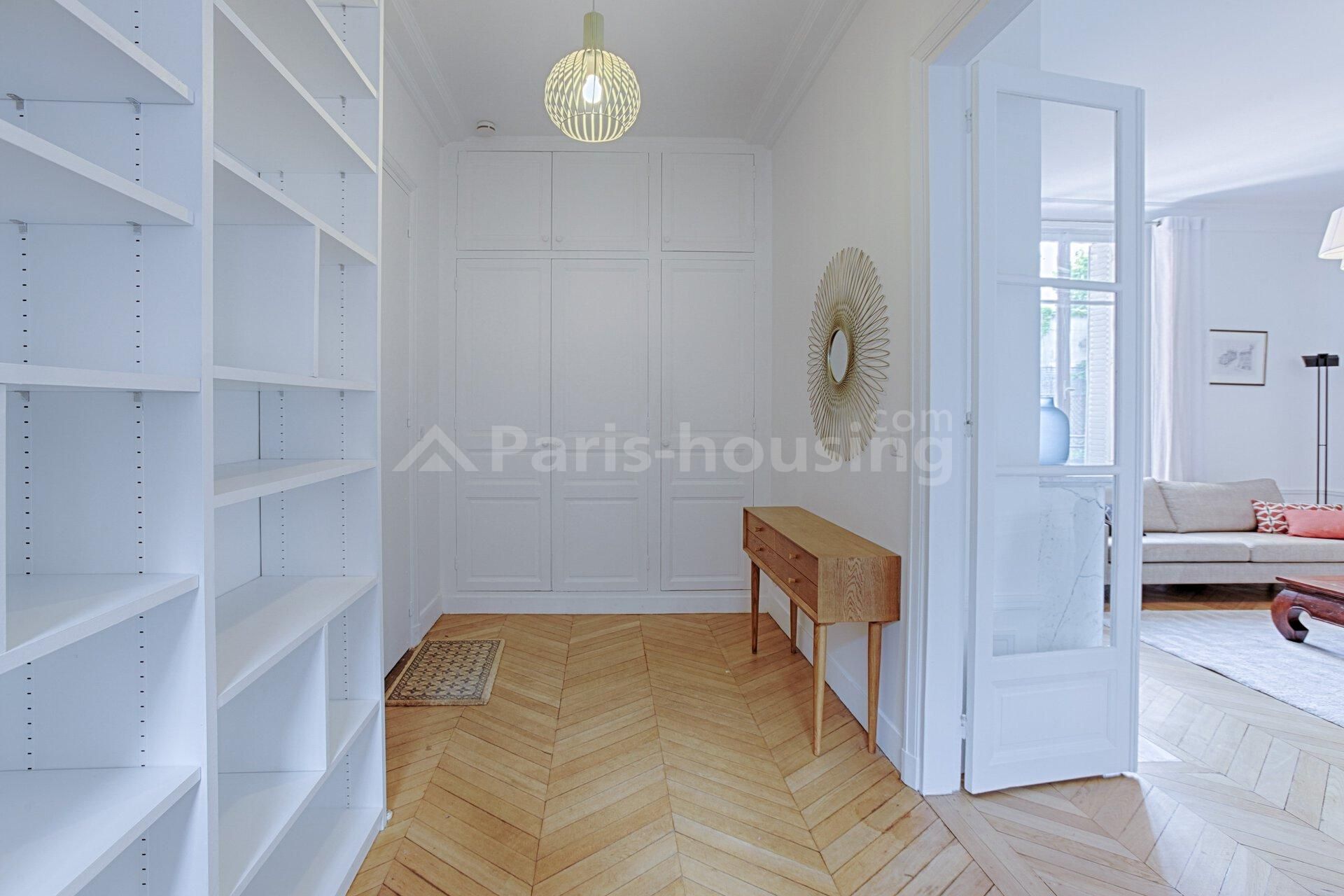 Apartment for rent furnished, Paris 6ème, 3 bedrooms, 136m2 - Ref: 170142 - Paris-housing - Image 2