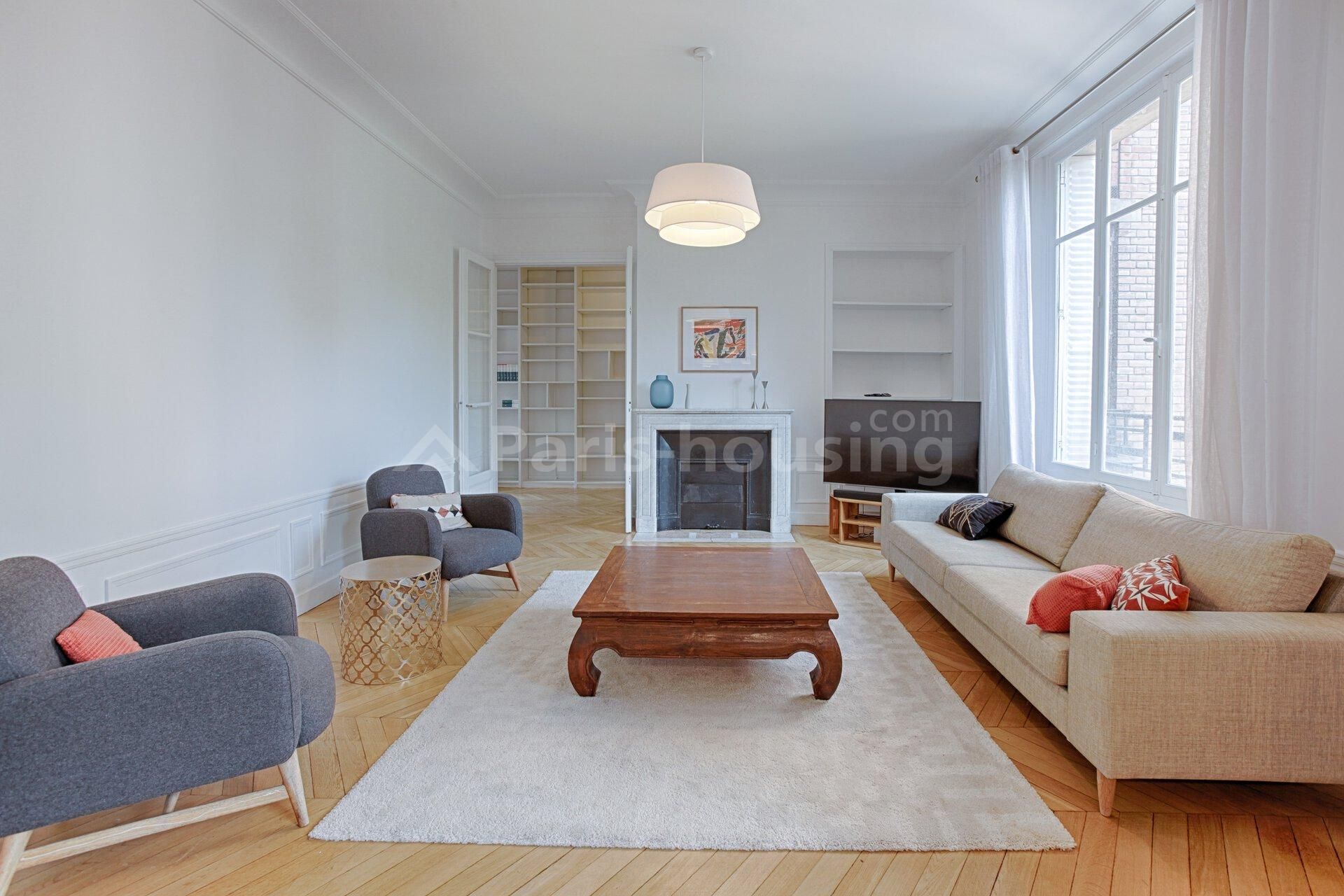 Apartment for rent furnished, Paris 6ème, 3 bedrooms, 136m2 - Ref: 170142 - Paris-housing - Image 3