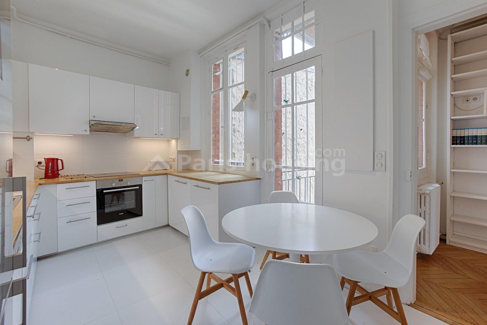 Apartment for rent furnished, Paris 6ème, 3 bedrooms, 136m2 - Ref: 170142 - Paris-housing - Image 7