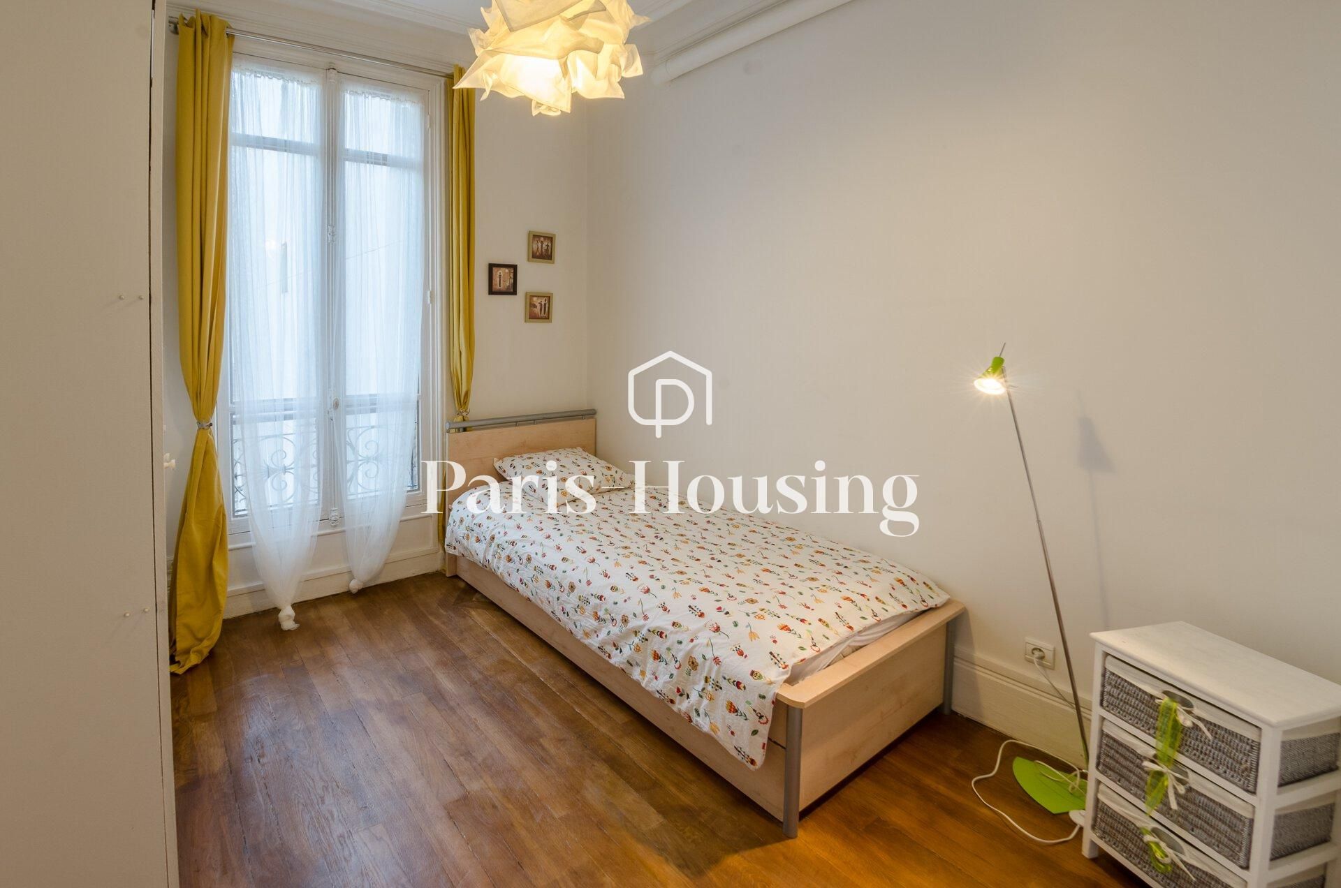 Location appartement meublé, Paris 7ème, 4 pièces, 80m2 - Ref: 170148 - Paris-housing - Image 10