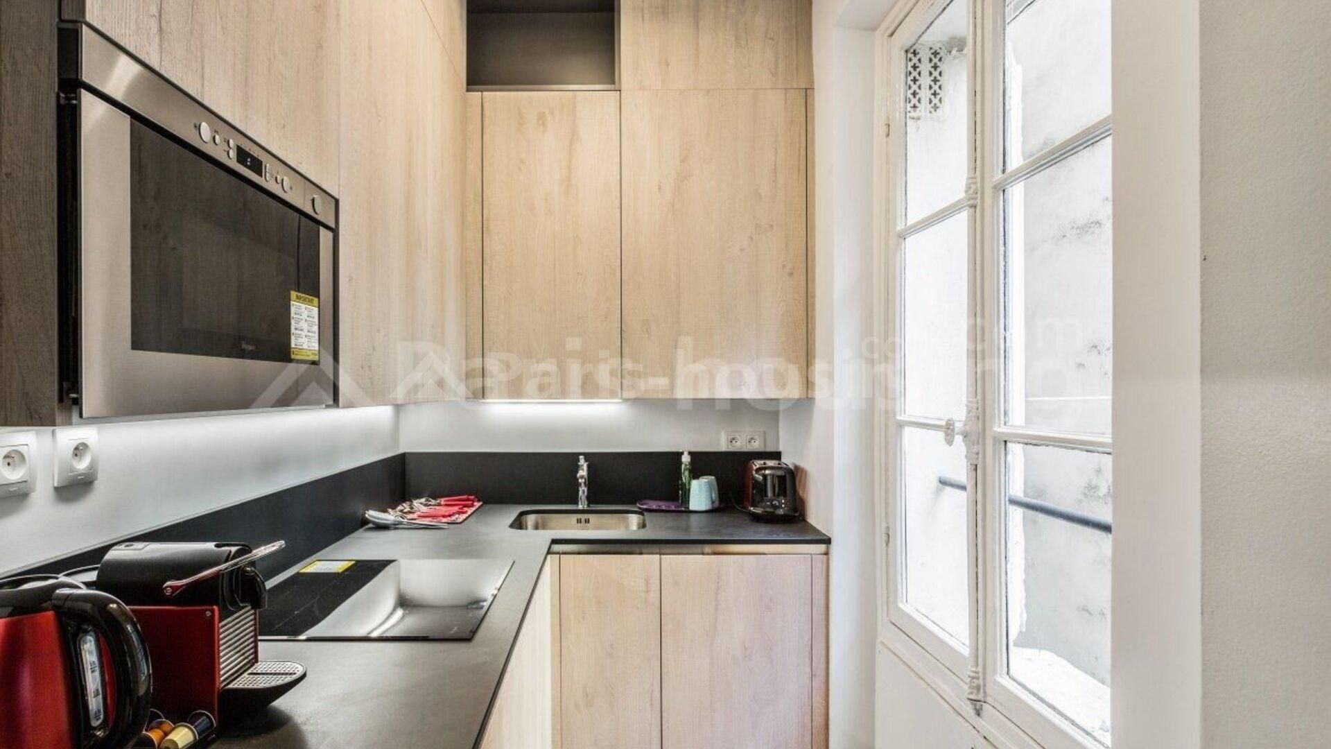 Location appartement meublé, Paris 6ème, 3 pièces, 44.61m2 - Ref: 170149 - Paris-housing - Image 4