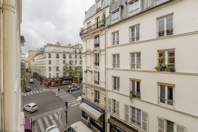 Apartment to rent in Paris 11, 1 bedroom, €1,165 - 170157
