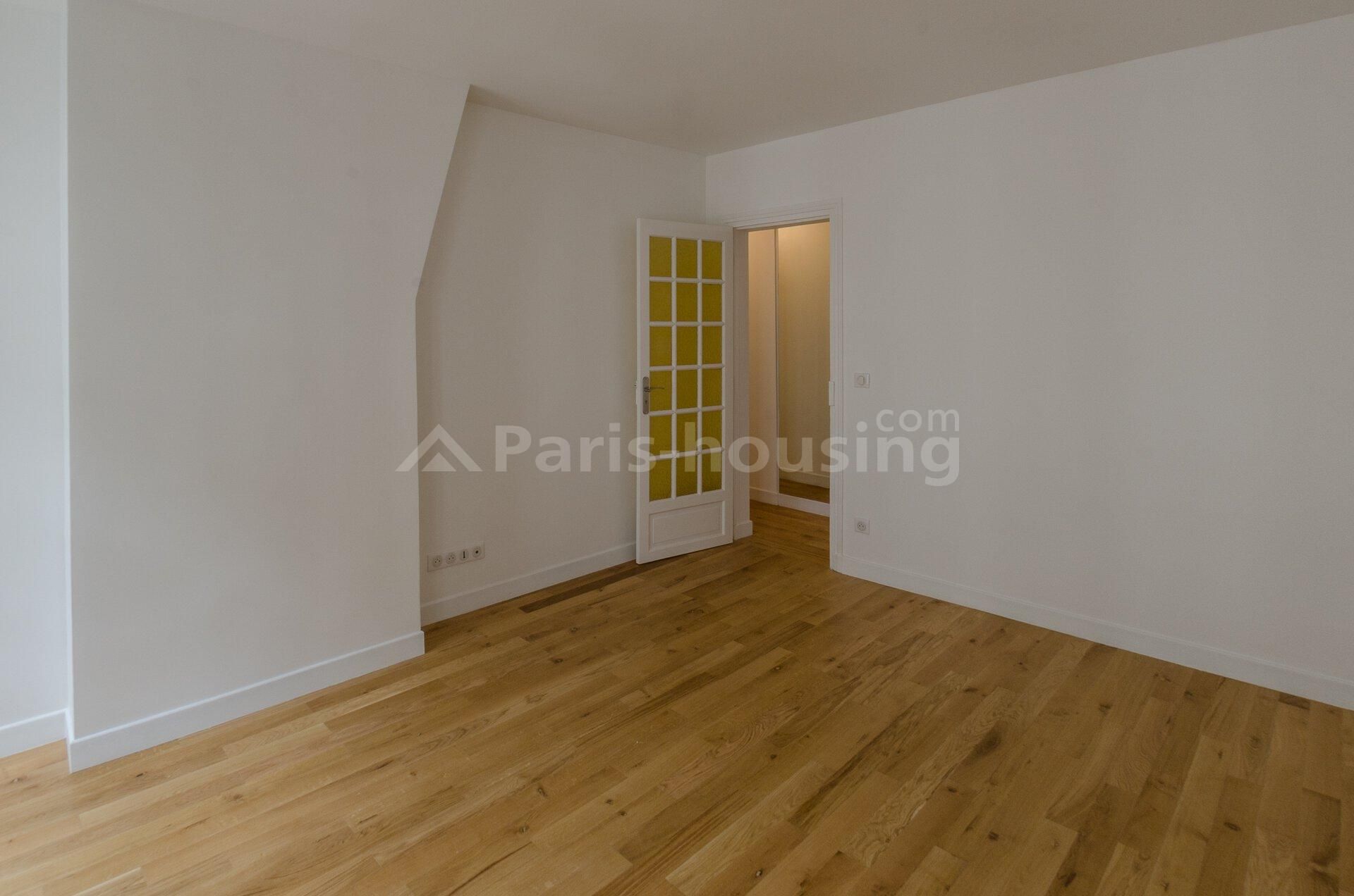 Location appartement vide, Paris 11ème, 2 pièces, 36m2 - Ref: 170157 - Paris-housing - Image 2