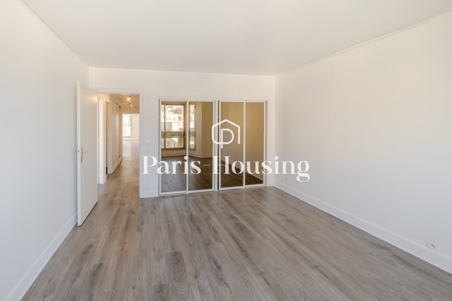 Location appartement vide, Paris 14ème, 4 pièces, 96m2 - Ref: 170167 - Paris-housing - Image 10