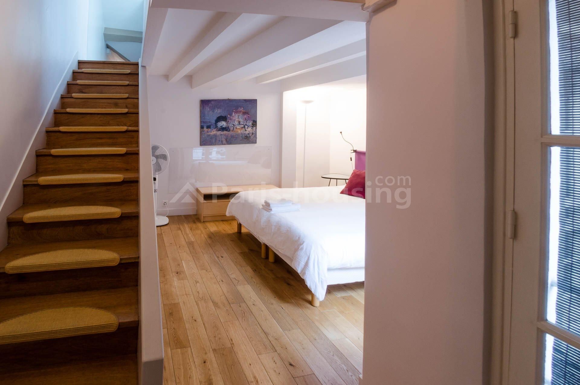 Location appartement meublé, Paris 4ème, 4 pièces, 80.6m2 - Ref: 170170 - Paris-housing - Image 9