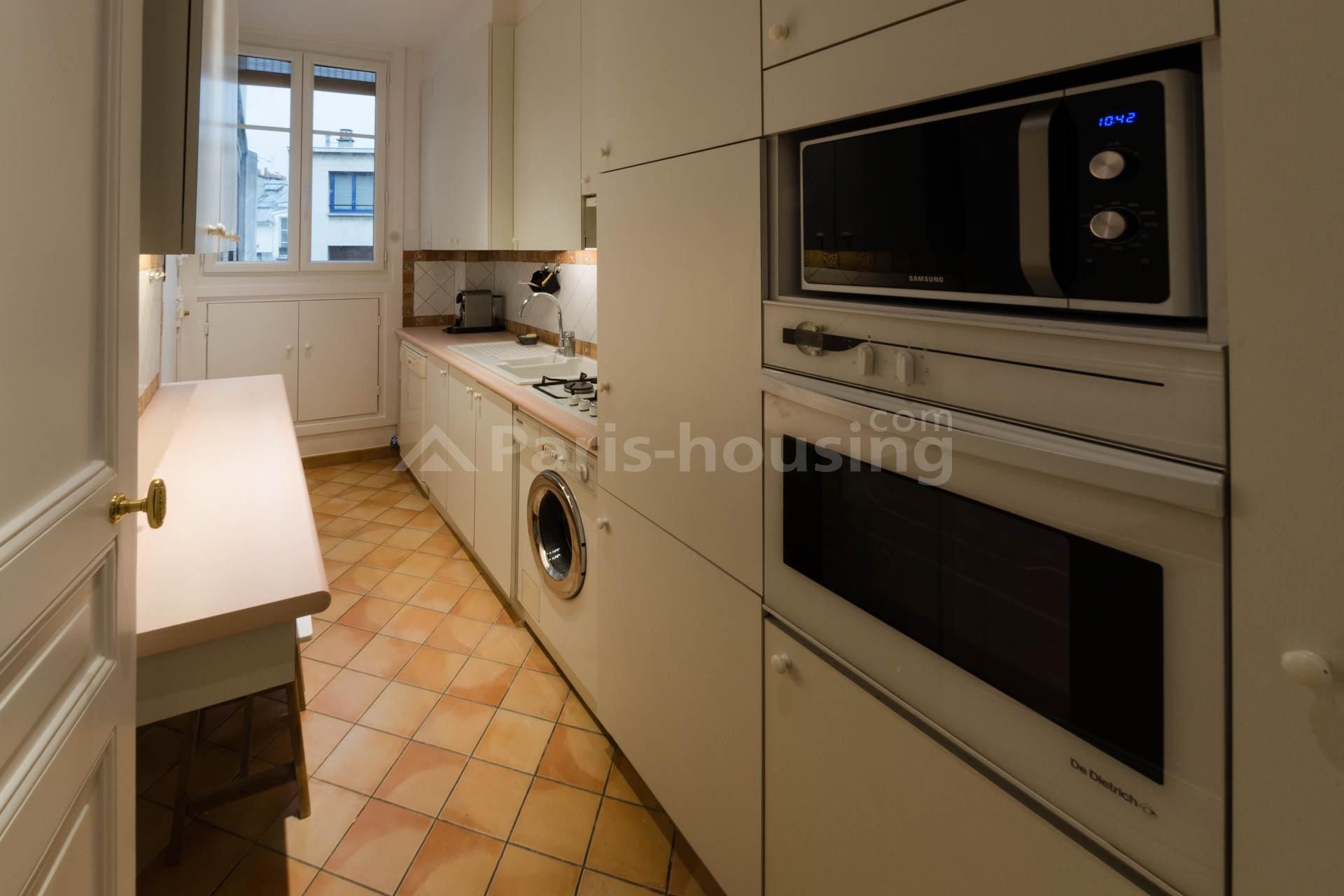 Apartment for rent furnished, Paris 7ème, 2 bedrooms, 83m2 - Ref: 170177 - Paris-housing - Image 7