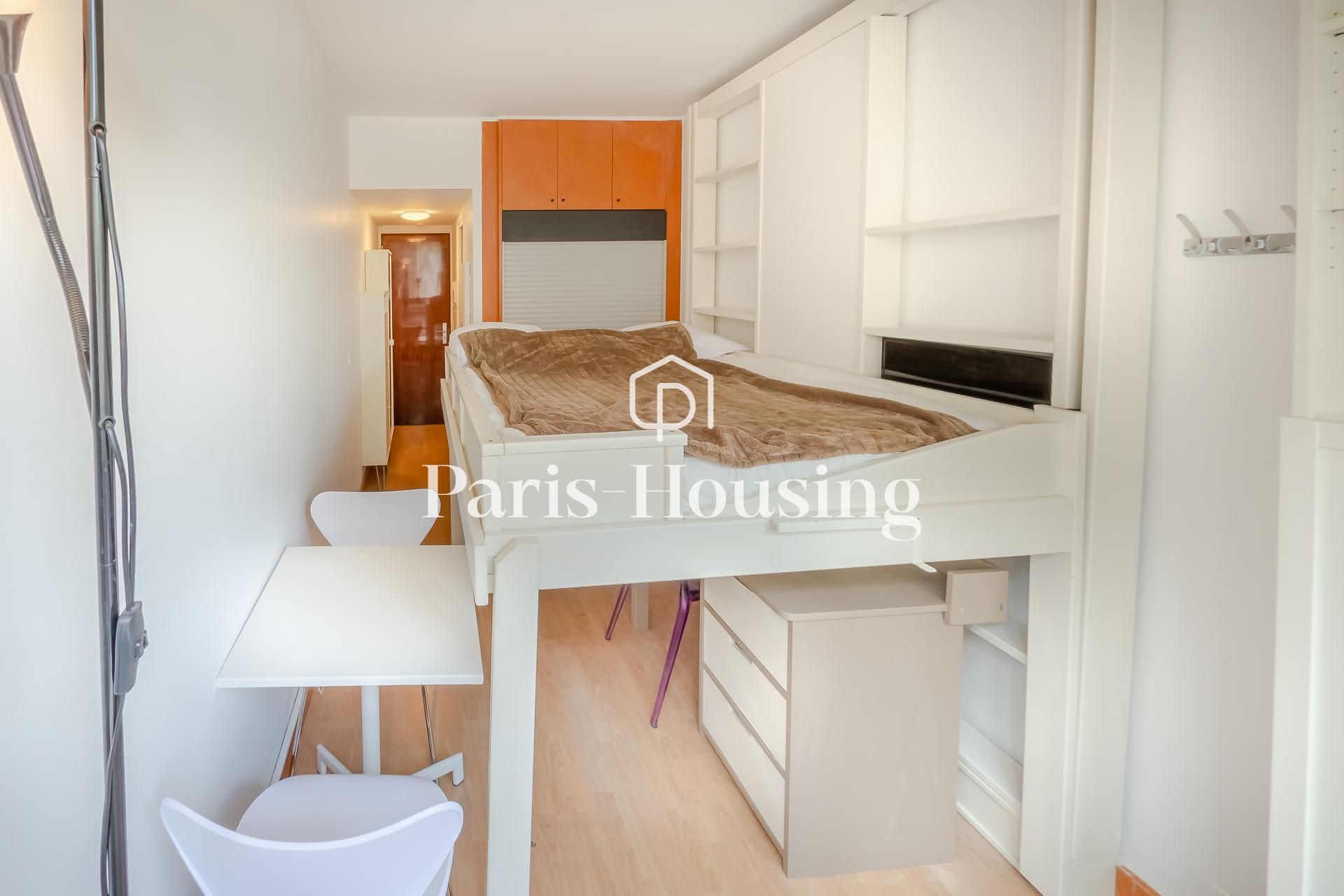 Location studio meublé, Paris 7ème, 1 pièce, 12.18m2 - Ref: 180183 - Paris-housing - Image 3