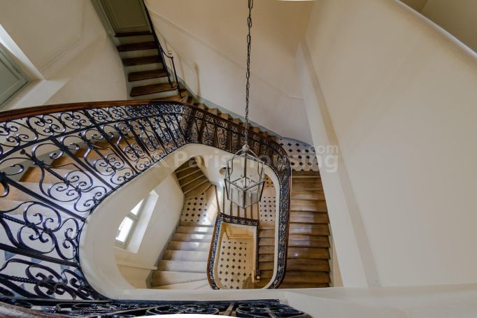 Rue Dussoubs - Paris 2ème Bourse - Montorgueil - Saint - Denis