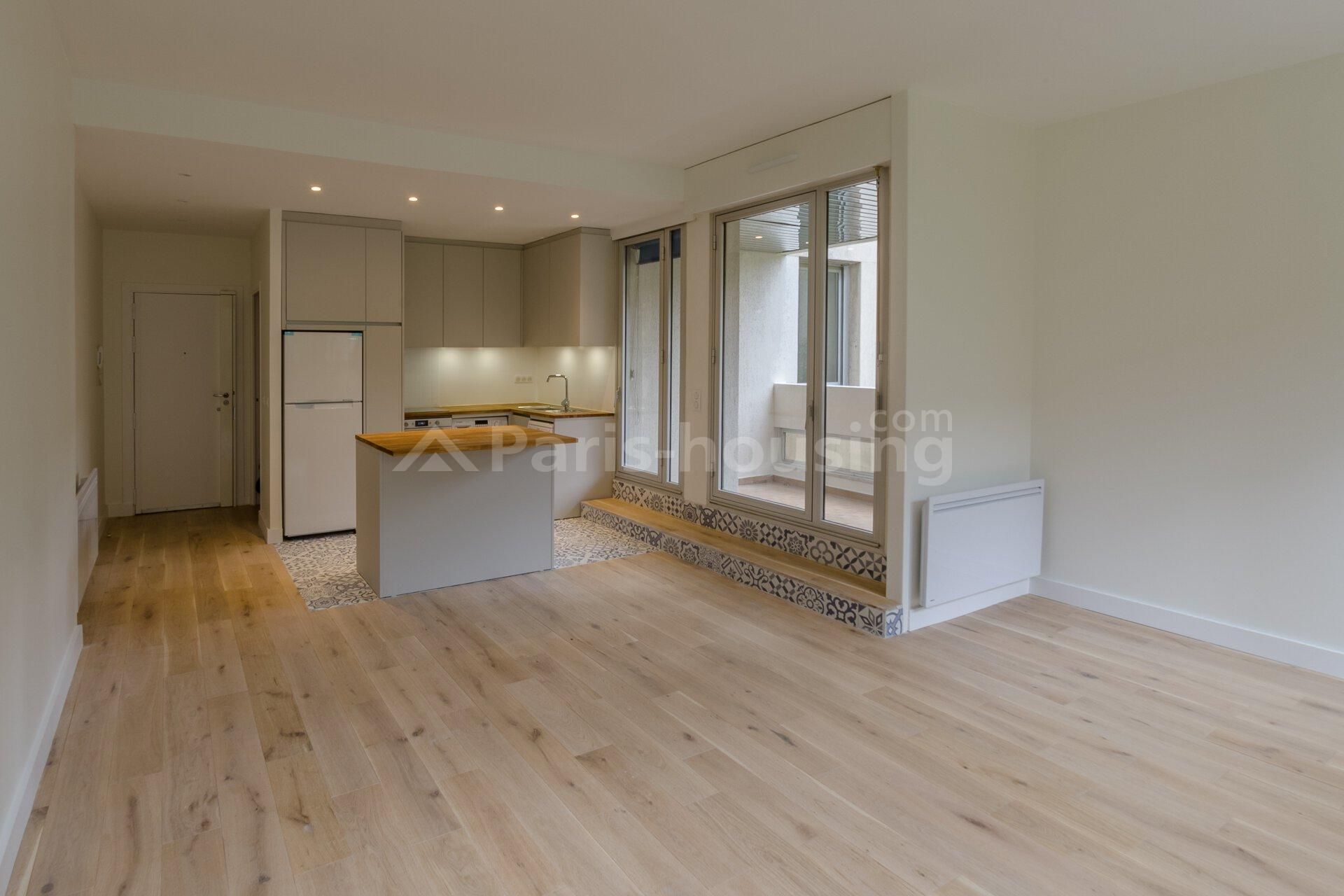 Apartment for rent unfurnished, Paris 7ème, 2 bedrooms, 68m2 - Ref: 180205 - Paris-housing - Image 2