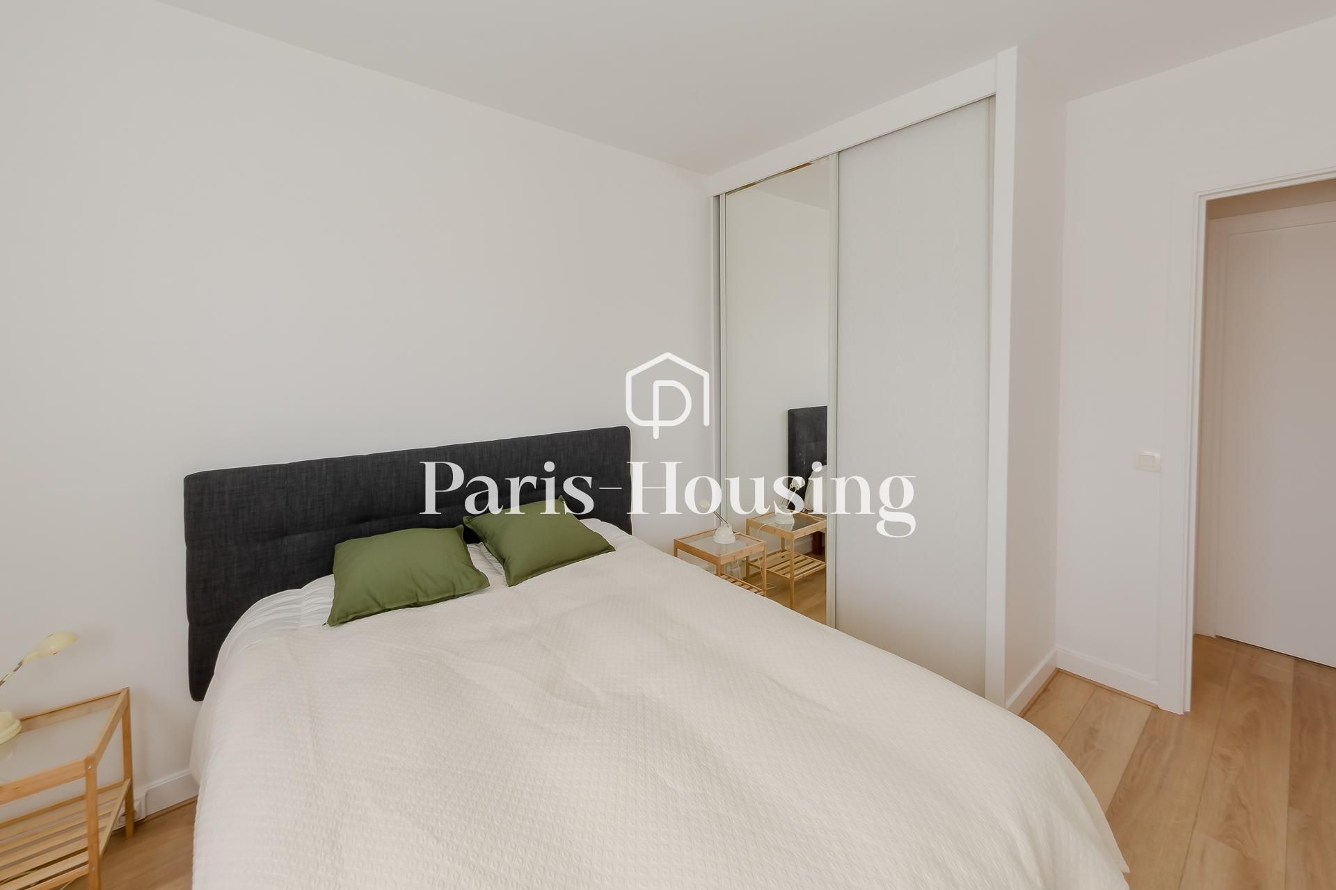 Location appartement meublé, Paris 15ème, 2 pièces, 48.13m2 - Ref: 180209 - Paris-housing - Image 9