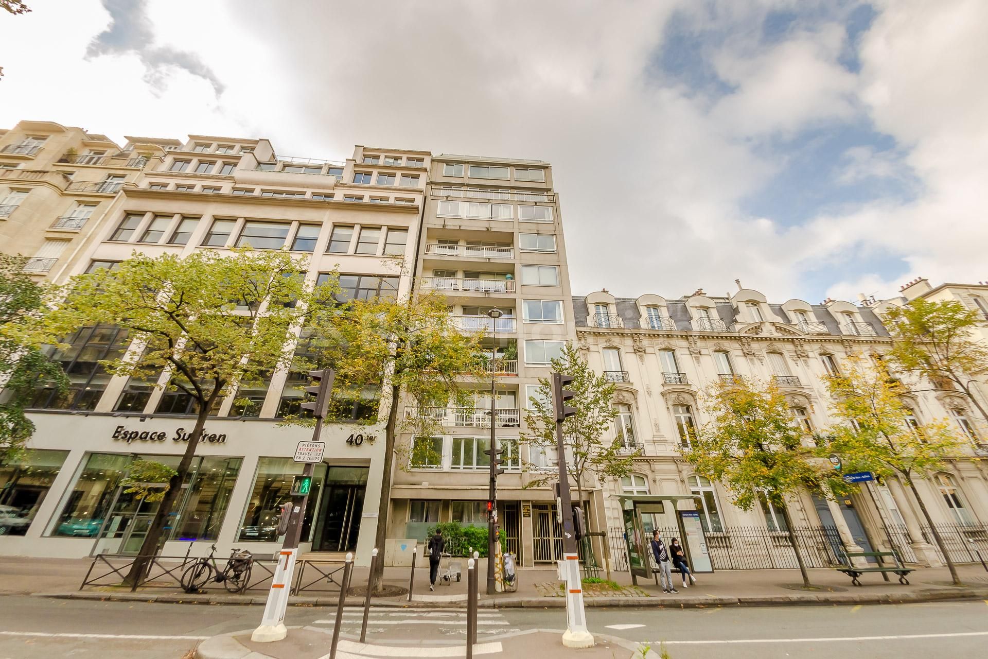 Location appartement meublé, Paris 15ème, 3 pièces, 55m2 - Ref: 180213 - Paris-housing - Image 11